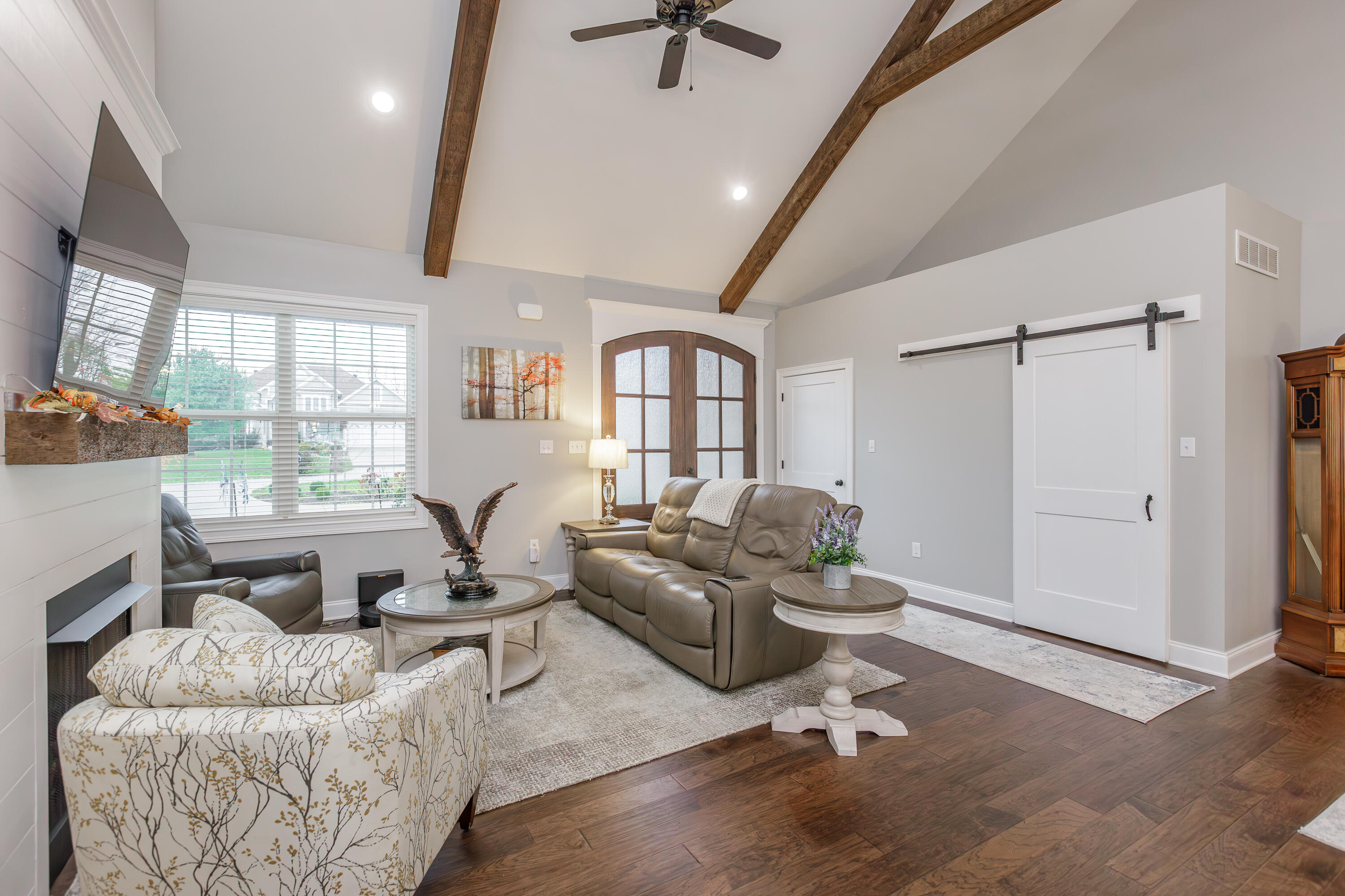 461 Woodridge Drive
