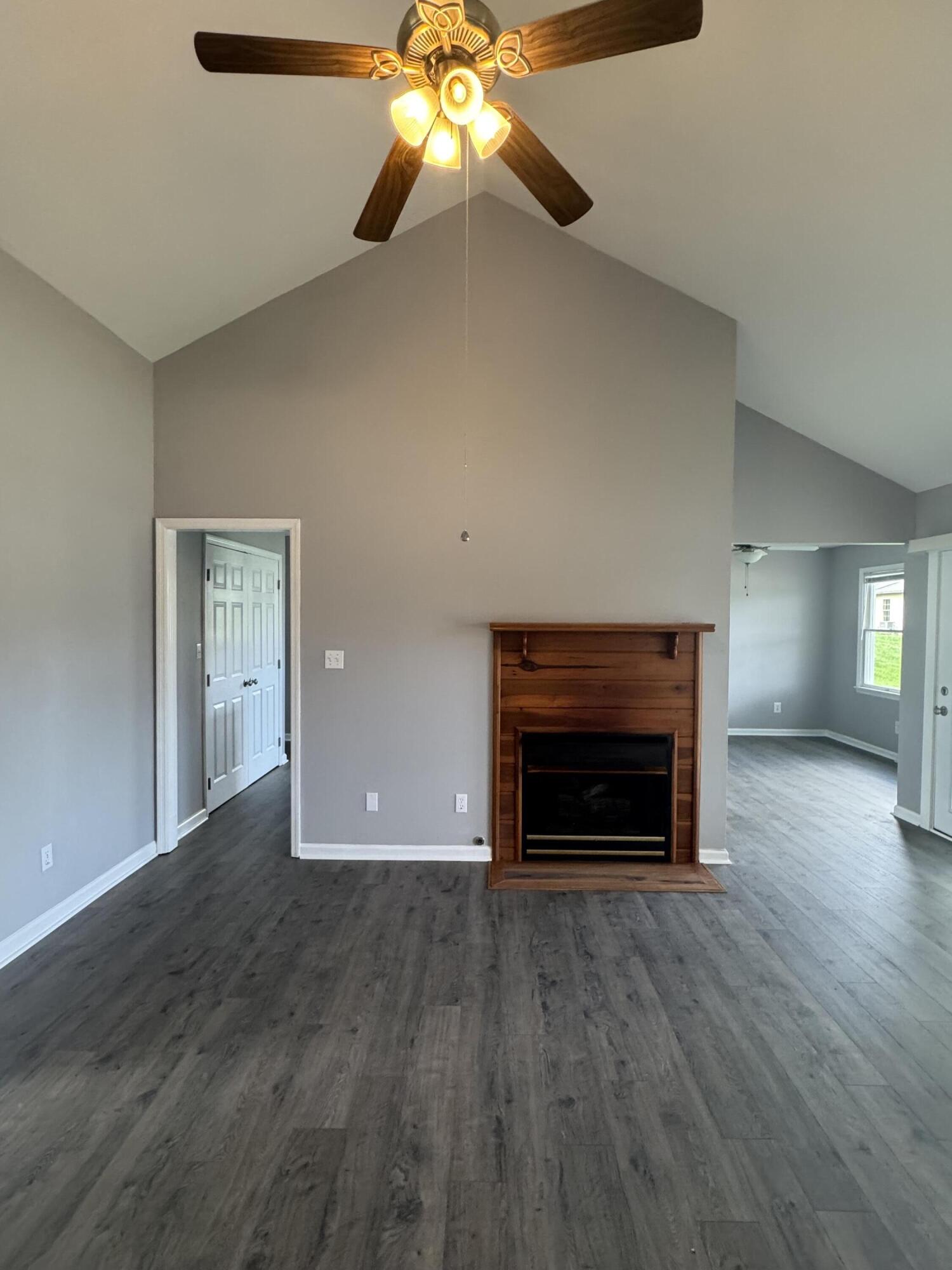 87 Cardinal Circle