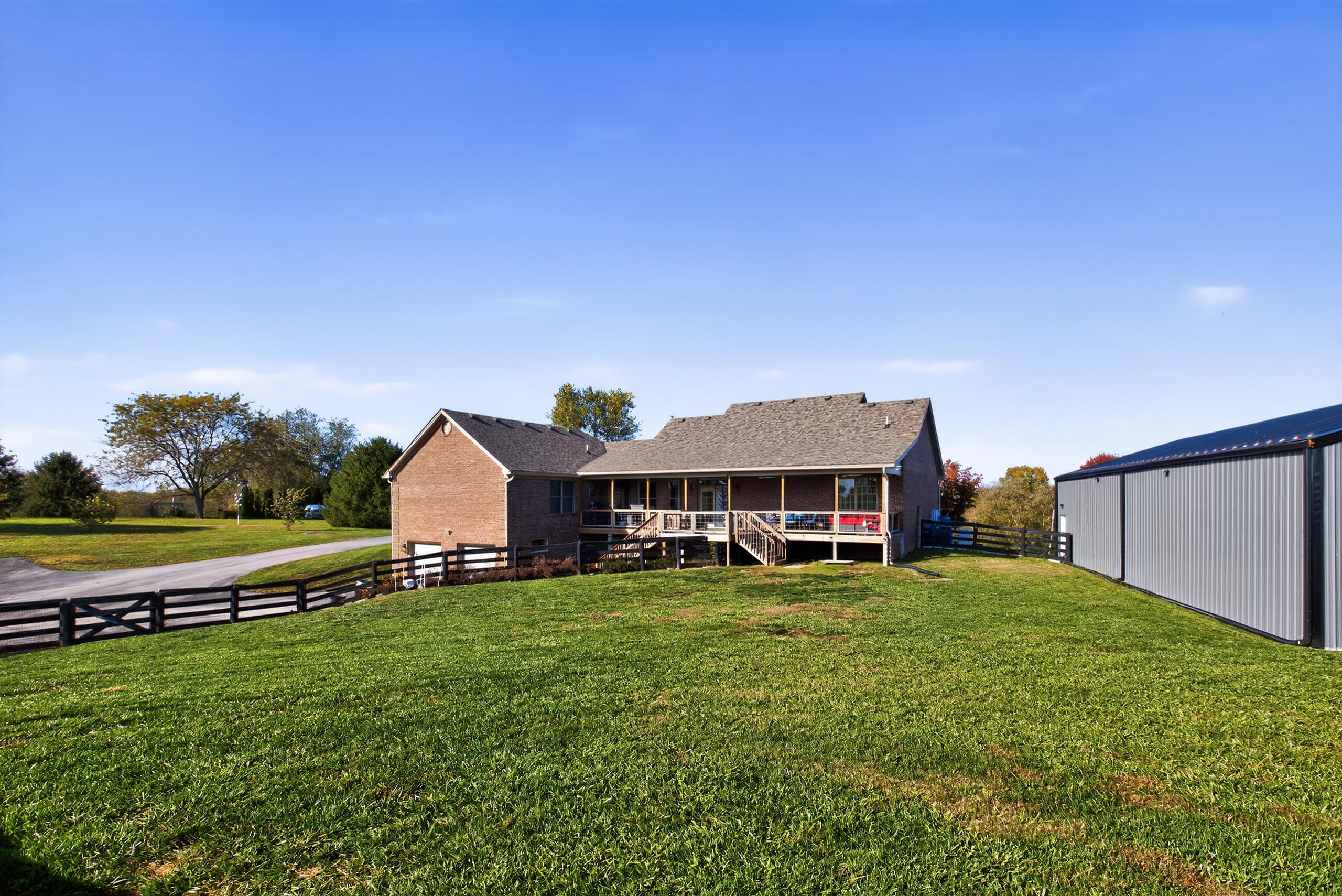 836 N Homestead Lane