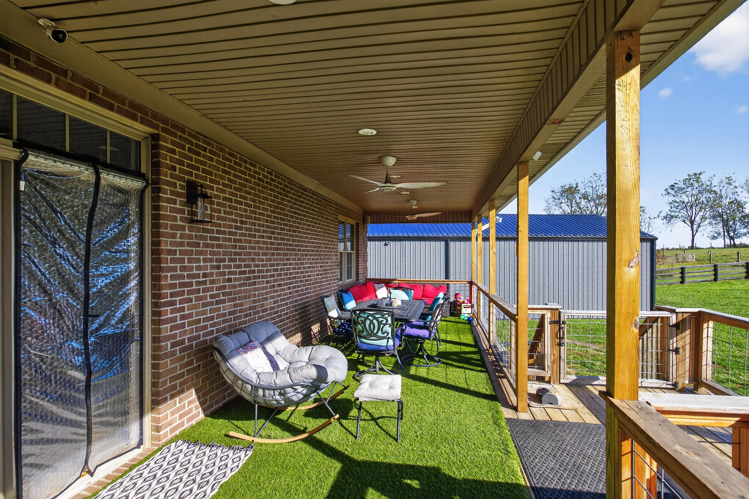 836 N Homestead Lane