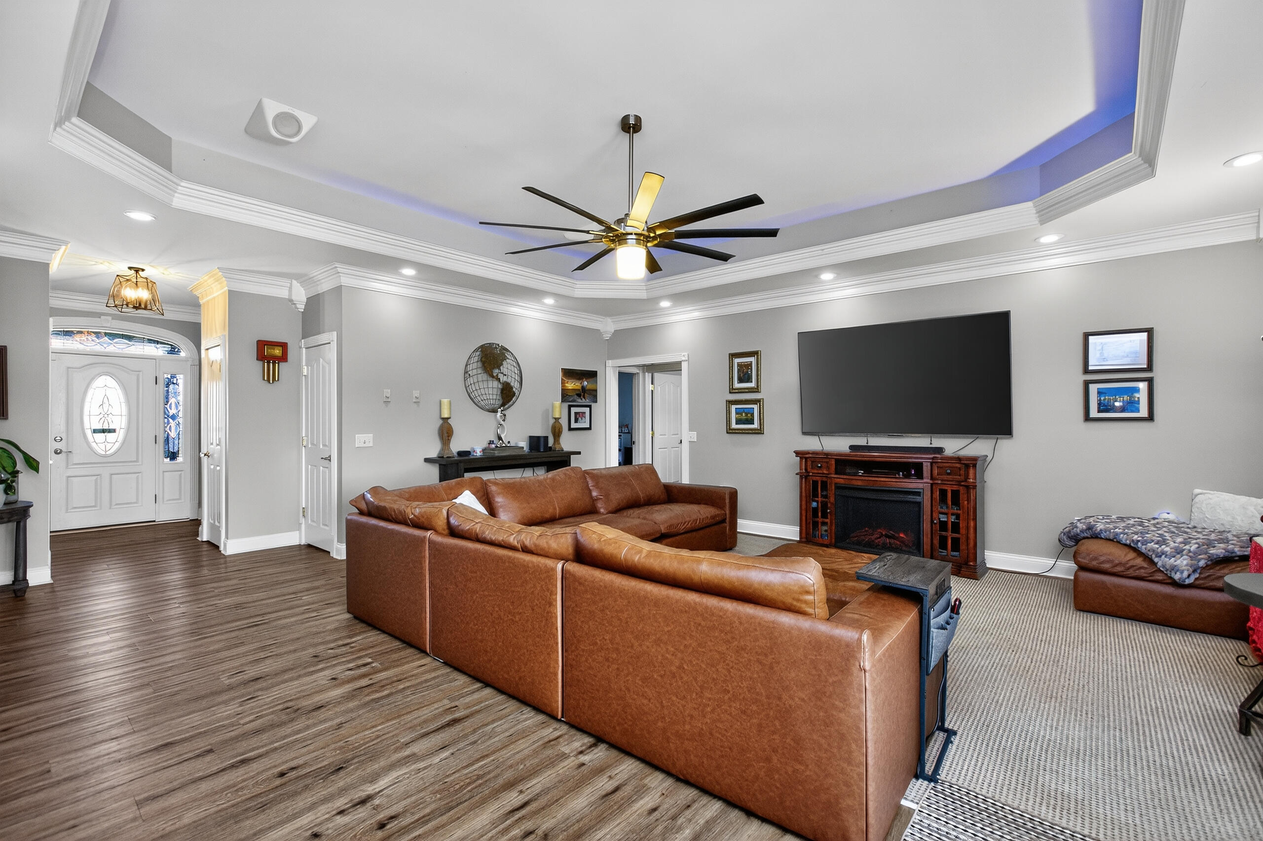 836 N Homestead Lane