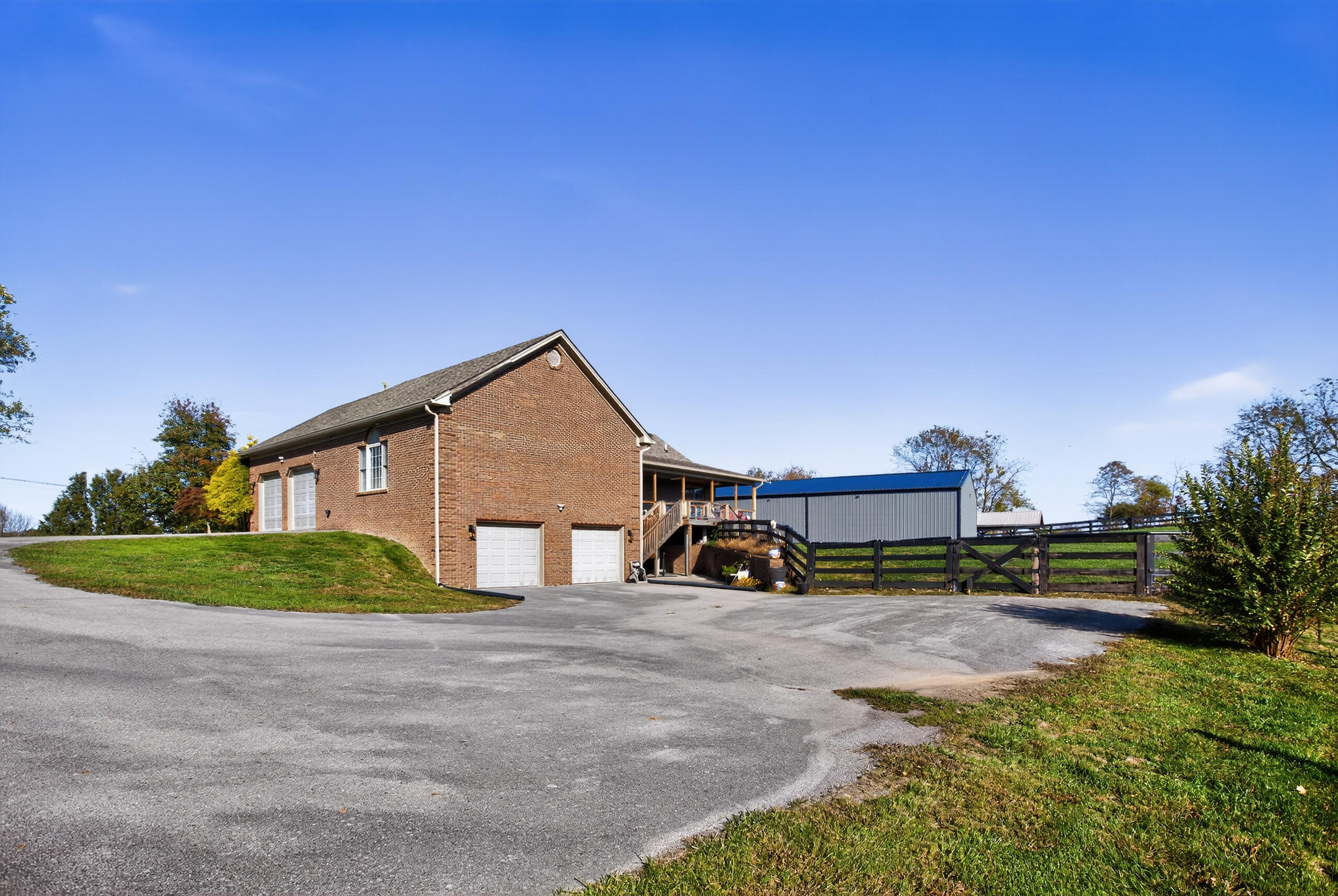 836 N Homestead Lane