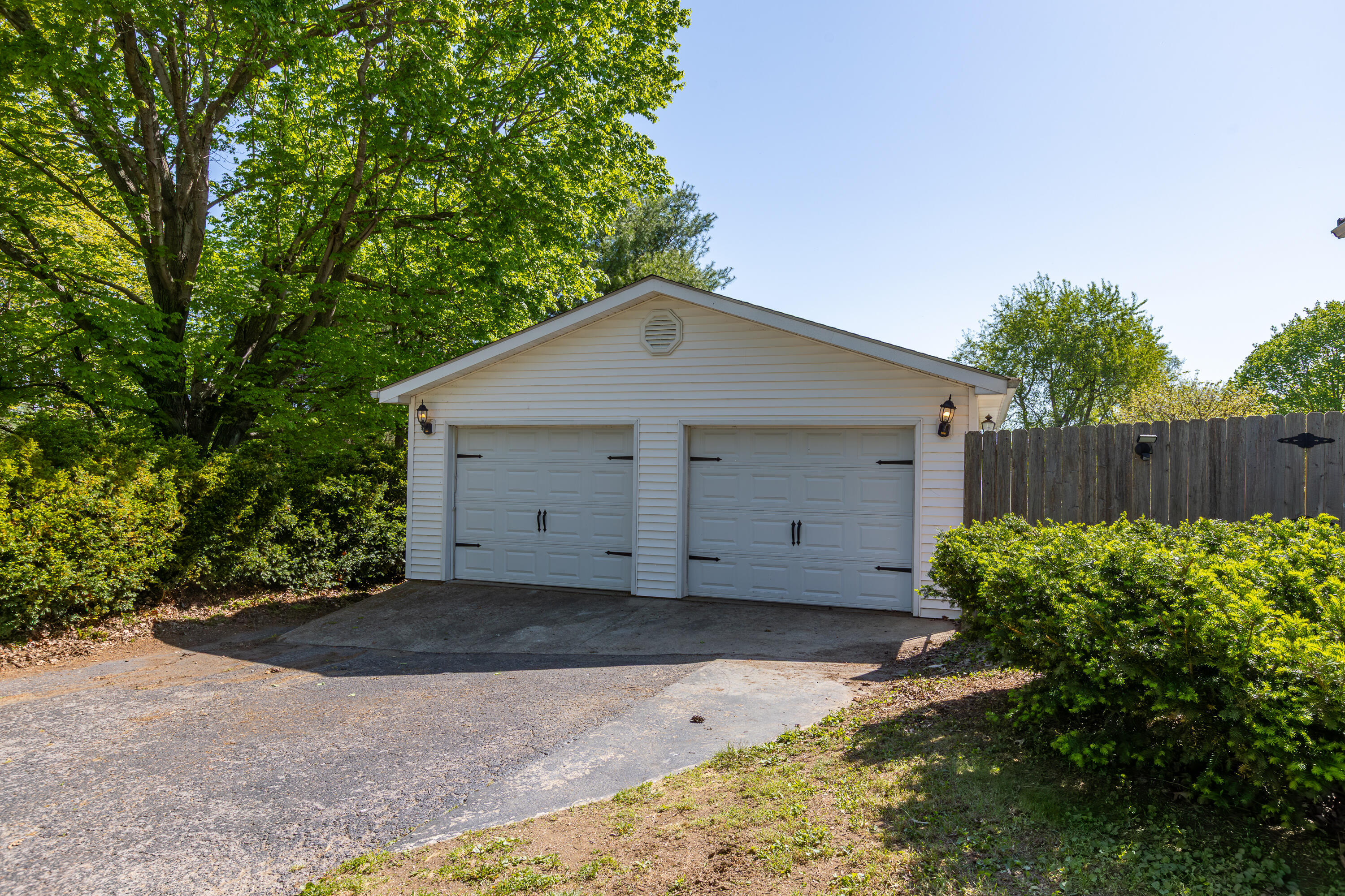608 S Buell Street