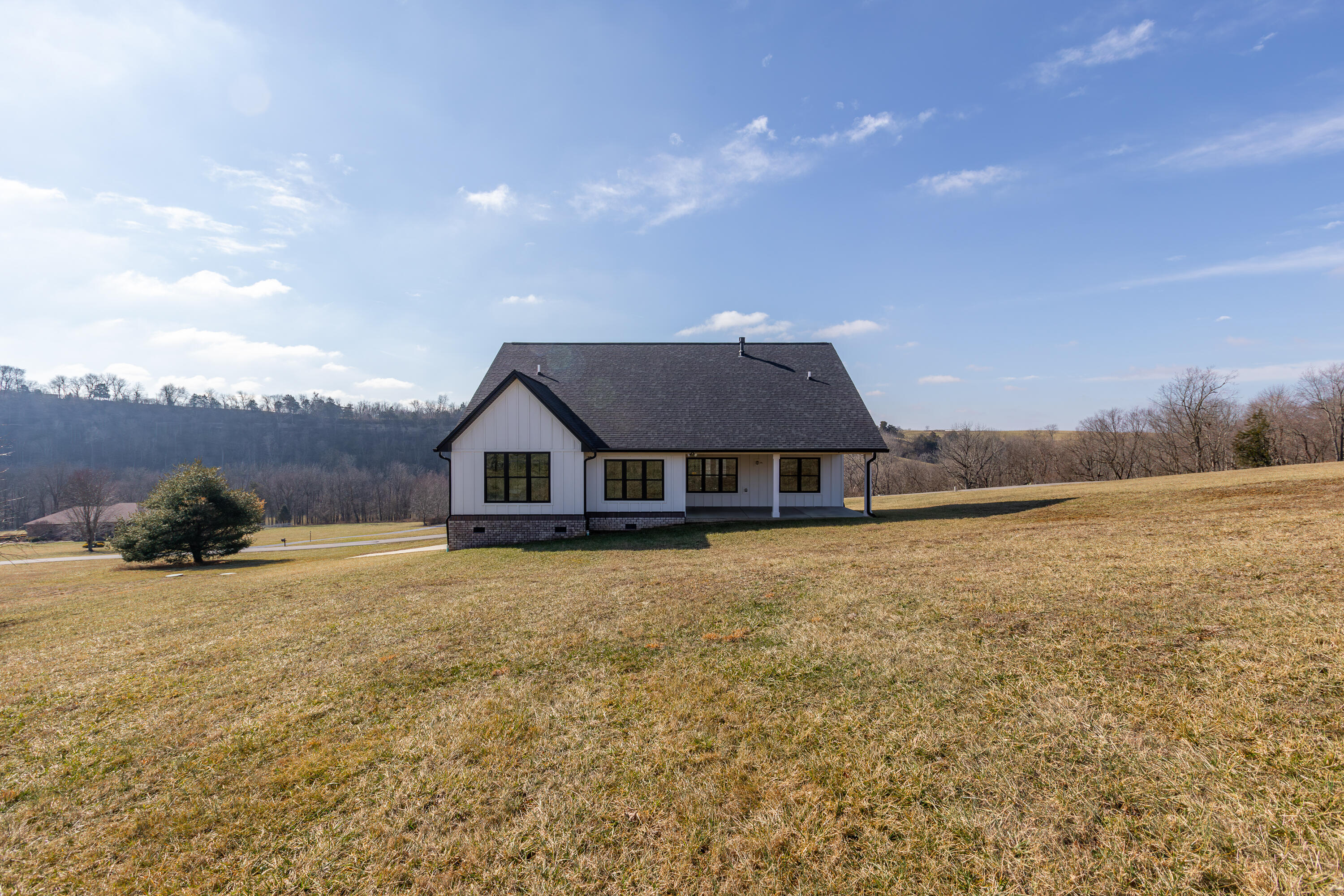 635 Lakeside Drive