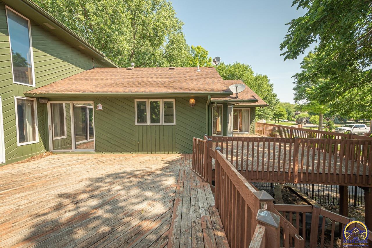 7537 SW Robinhood CT