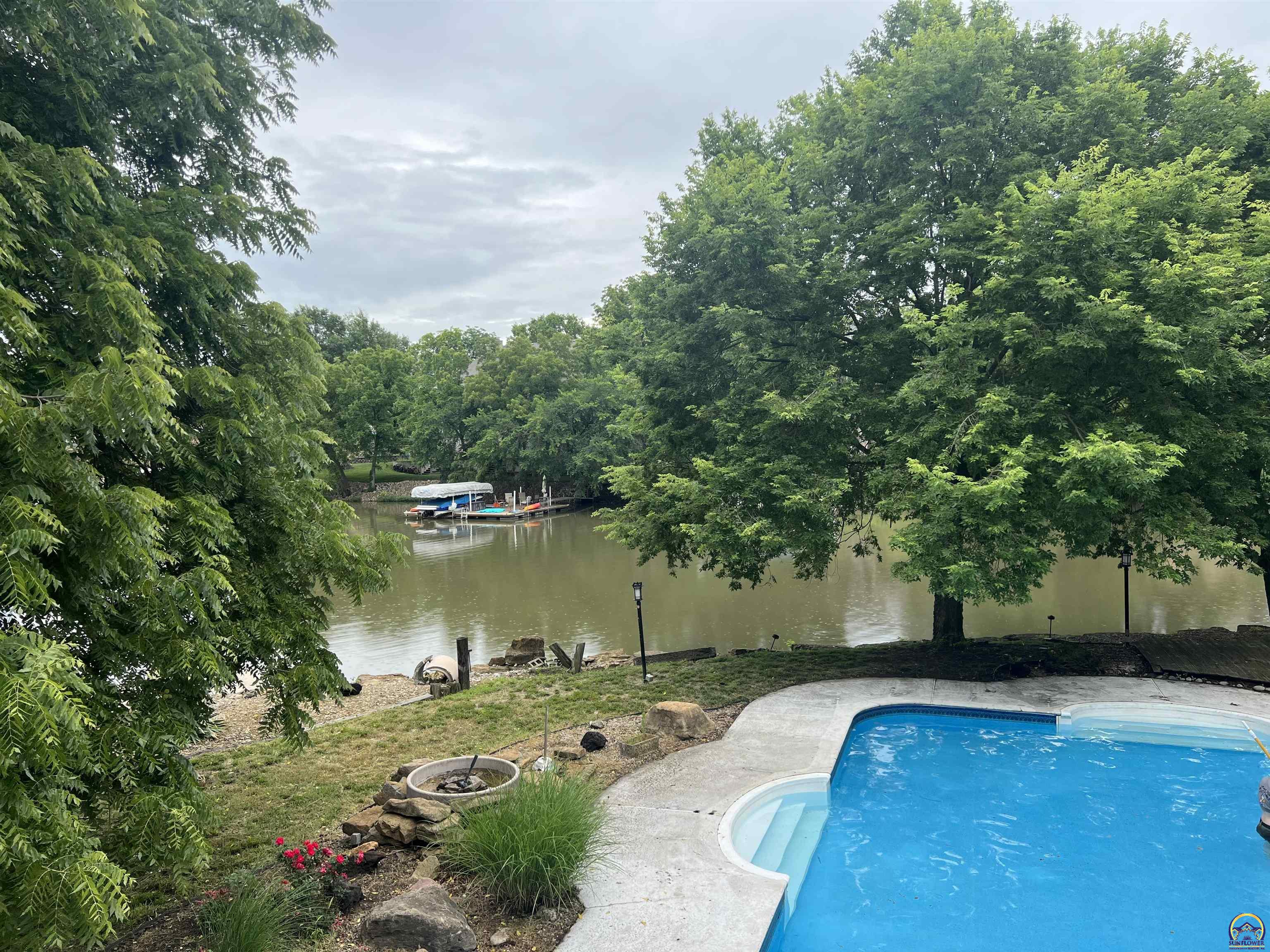 7537 SW Robinhood CT