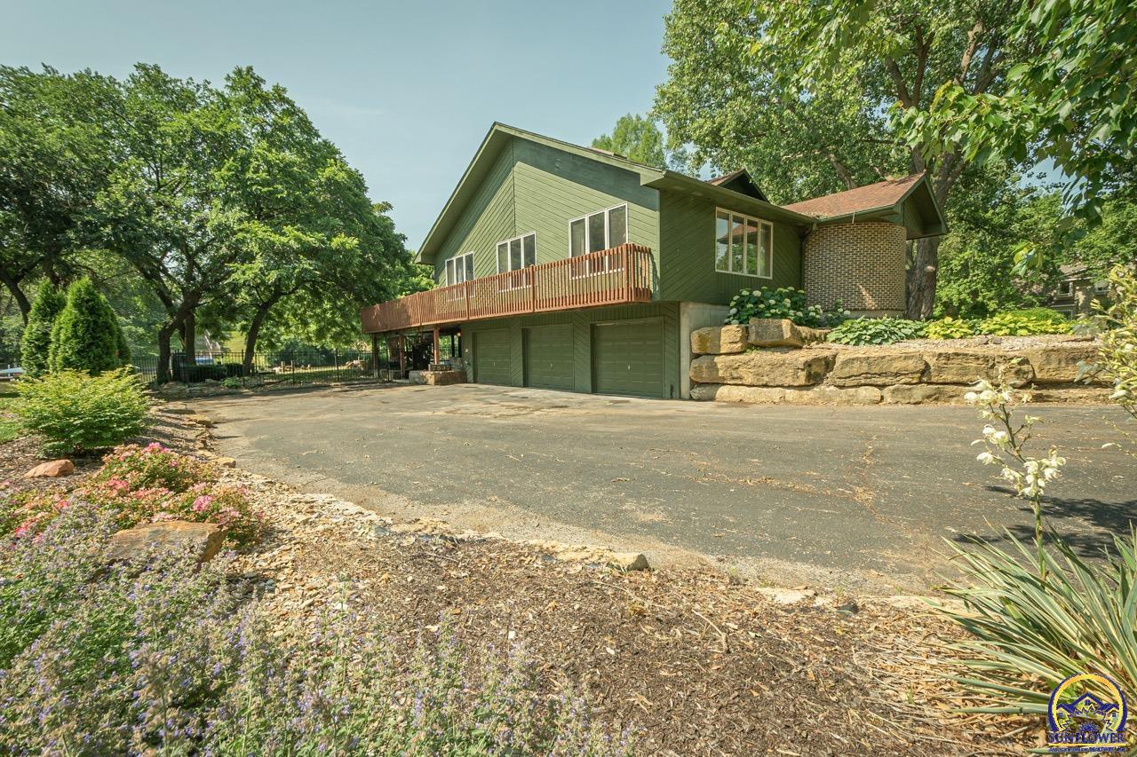 7537 SW Robinhood CT