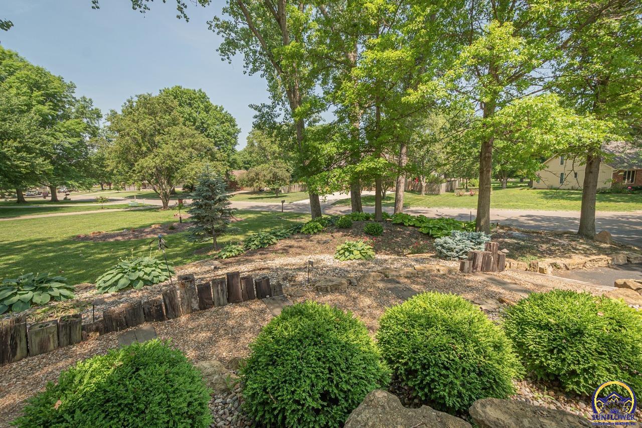7537 SW Robinhood CT