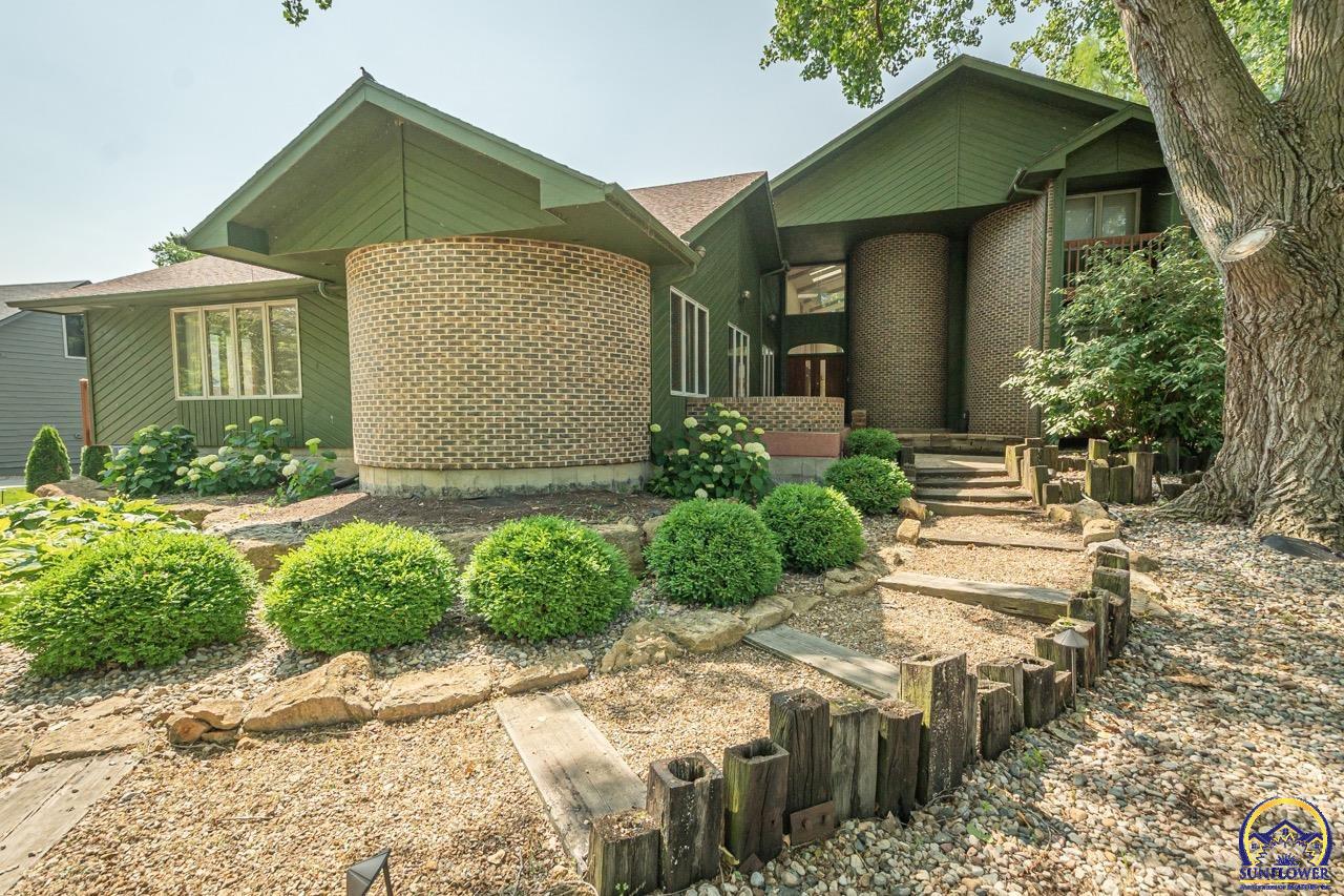 7537 SW Robinhood CT