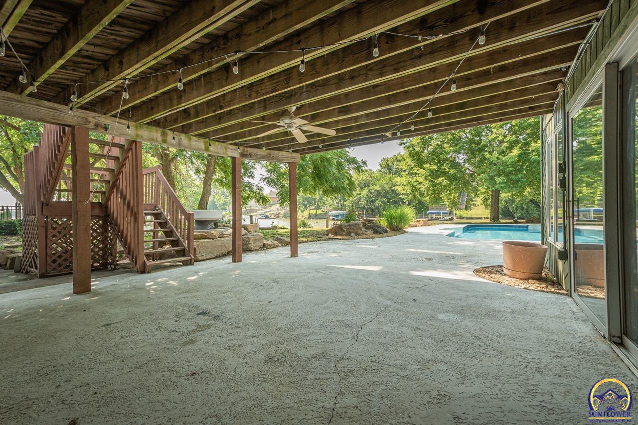 7537 SW Robinhood CT
