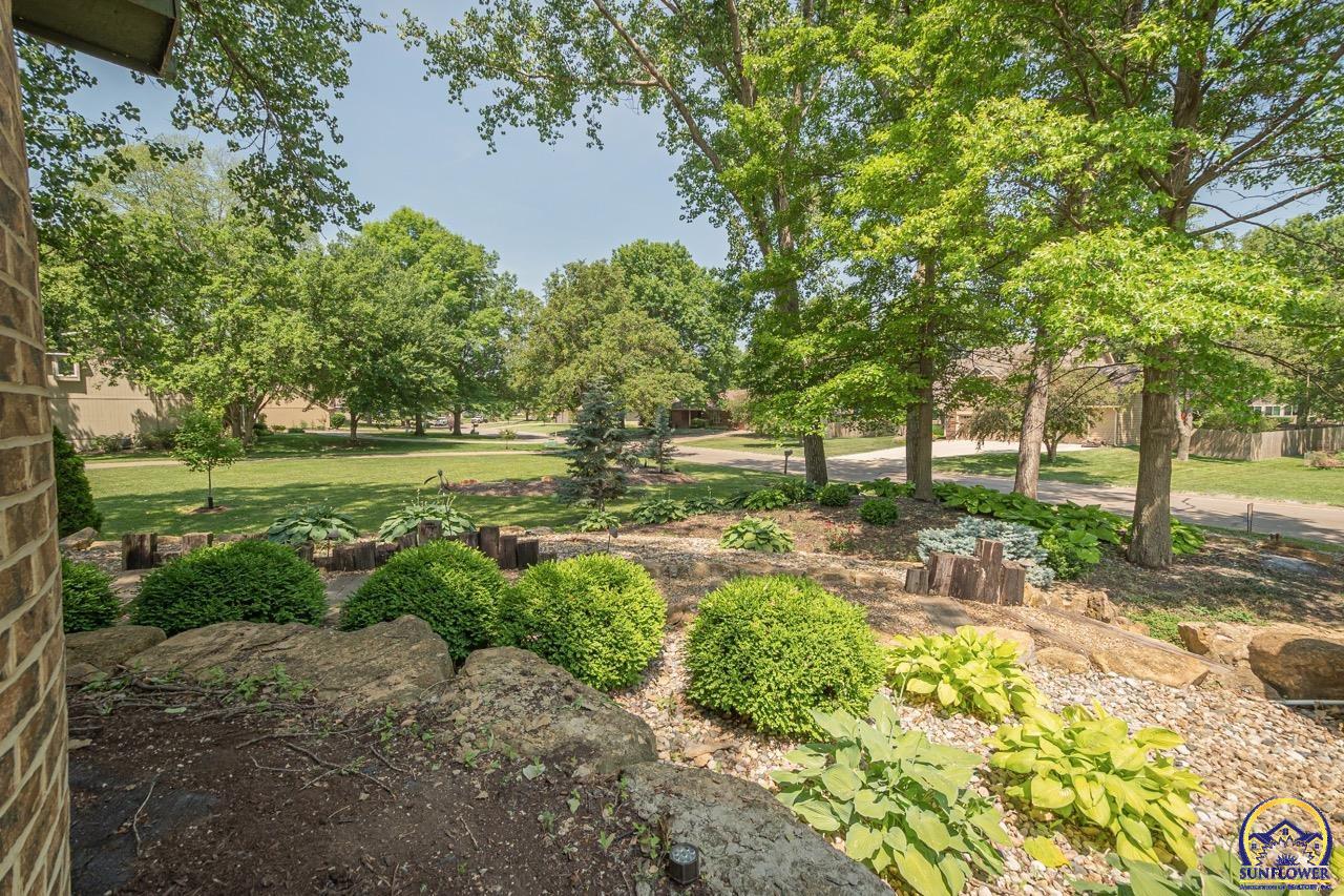 7537 SW Robinhood CT