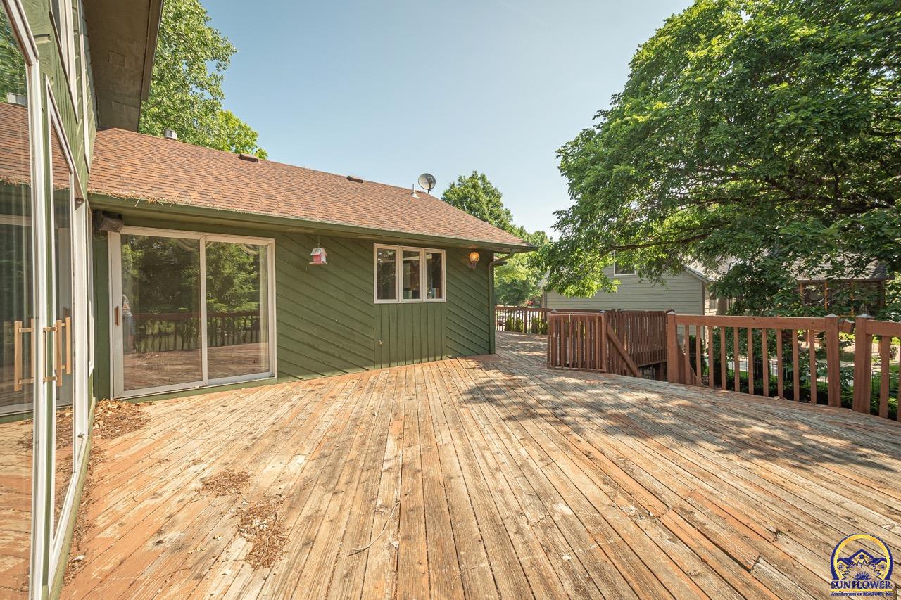 7537 SW Robinhood CT