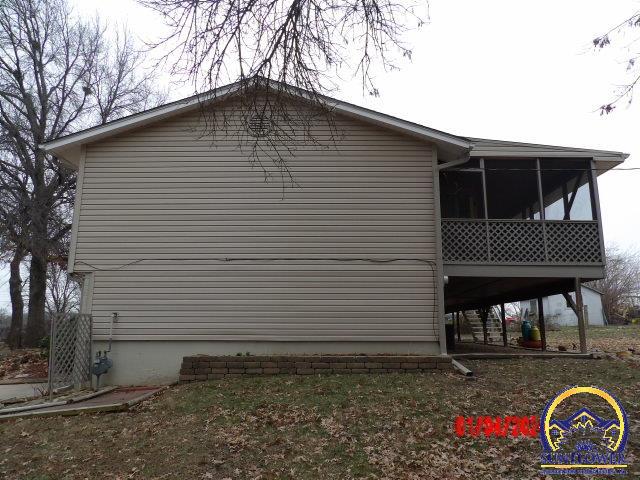 2231 NE 39th ST