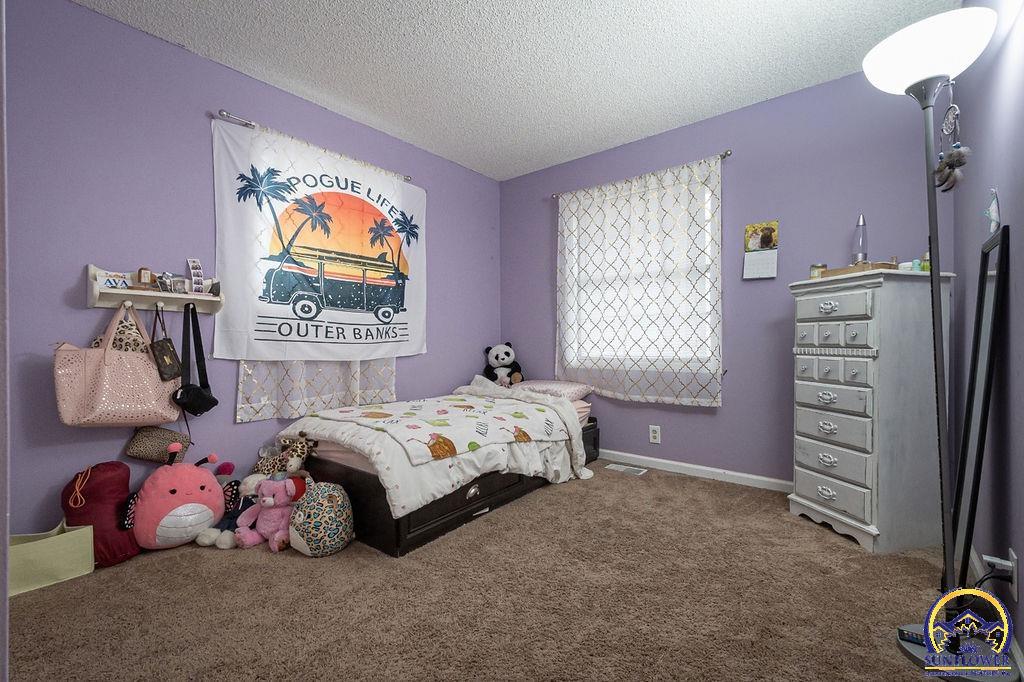1558 SW Belle AVE