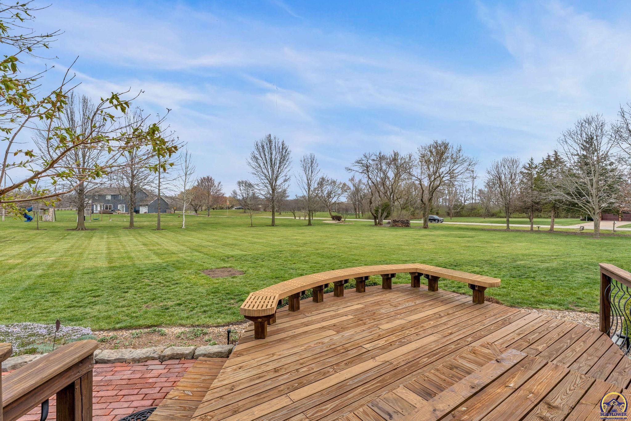 4310 NW Button PL