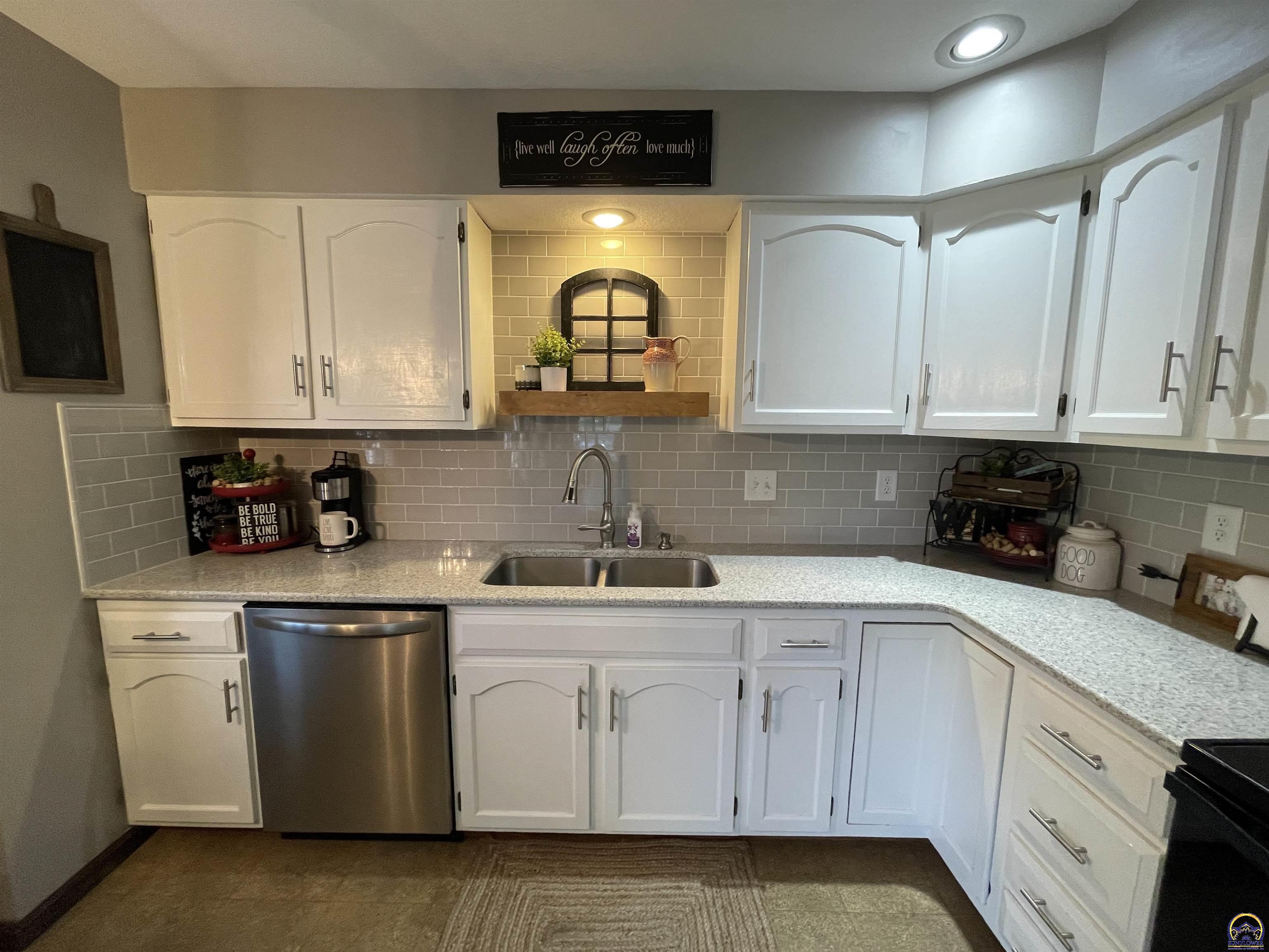 5607 SW Foxcroft North CIR Unit: Unit #3