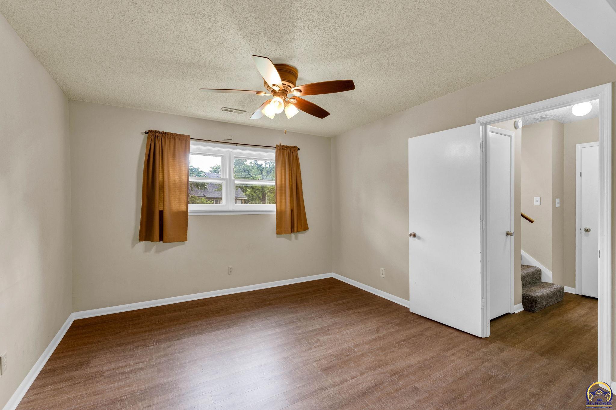 4325 NW 52nd Ter