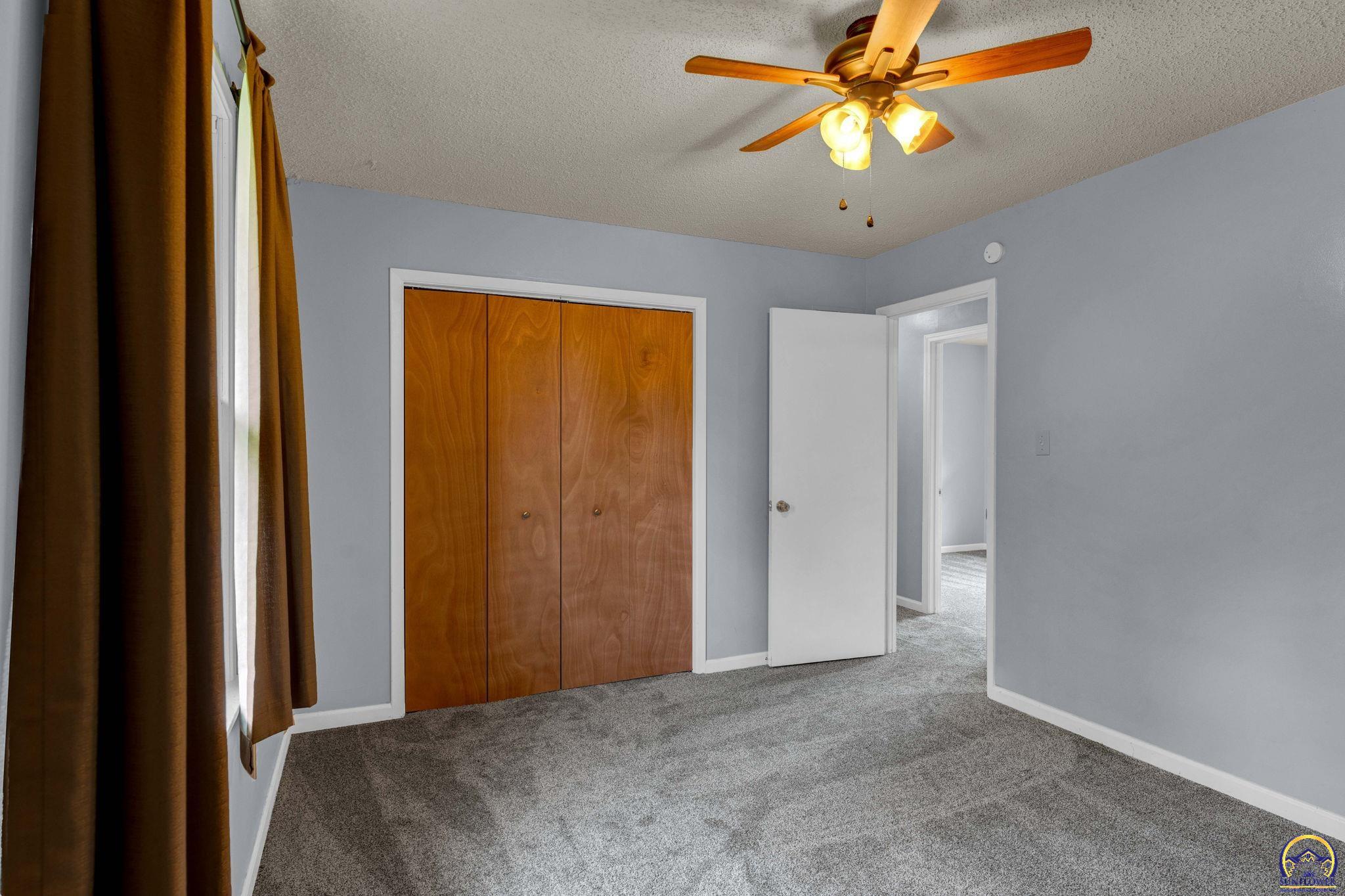 4325 NW 52nd Ter