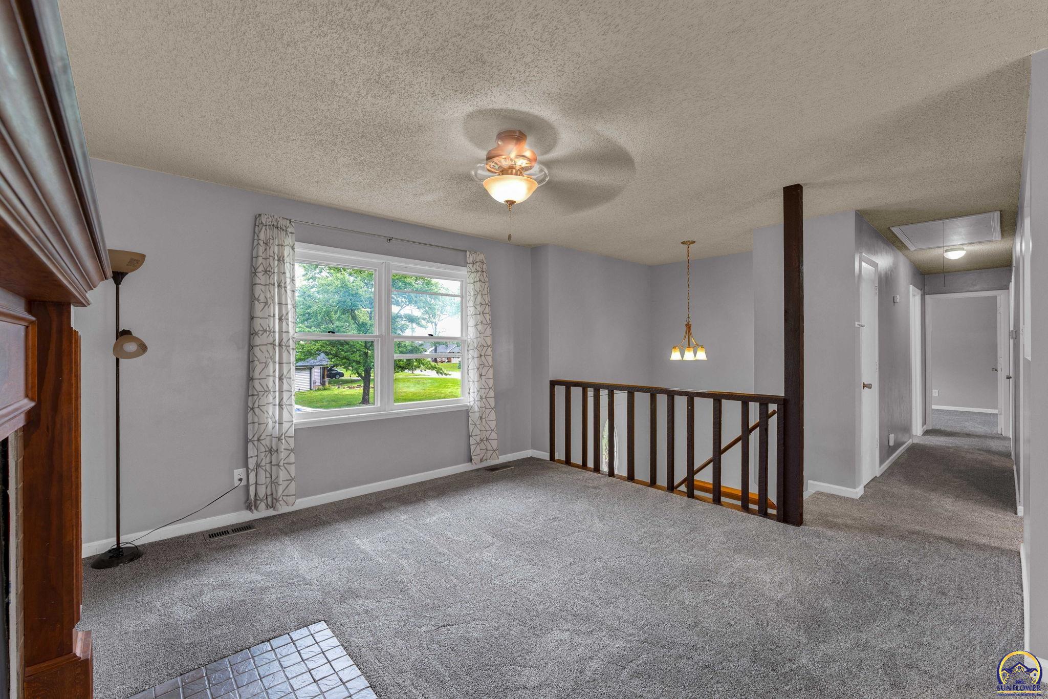 4325 NW 52nd Ter