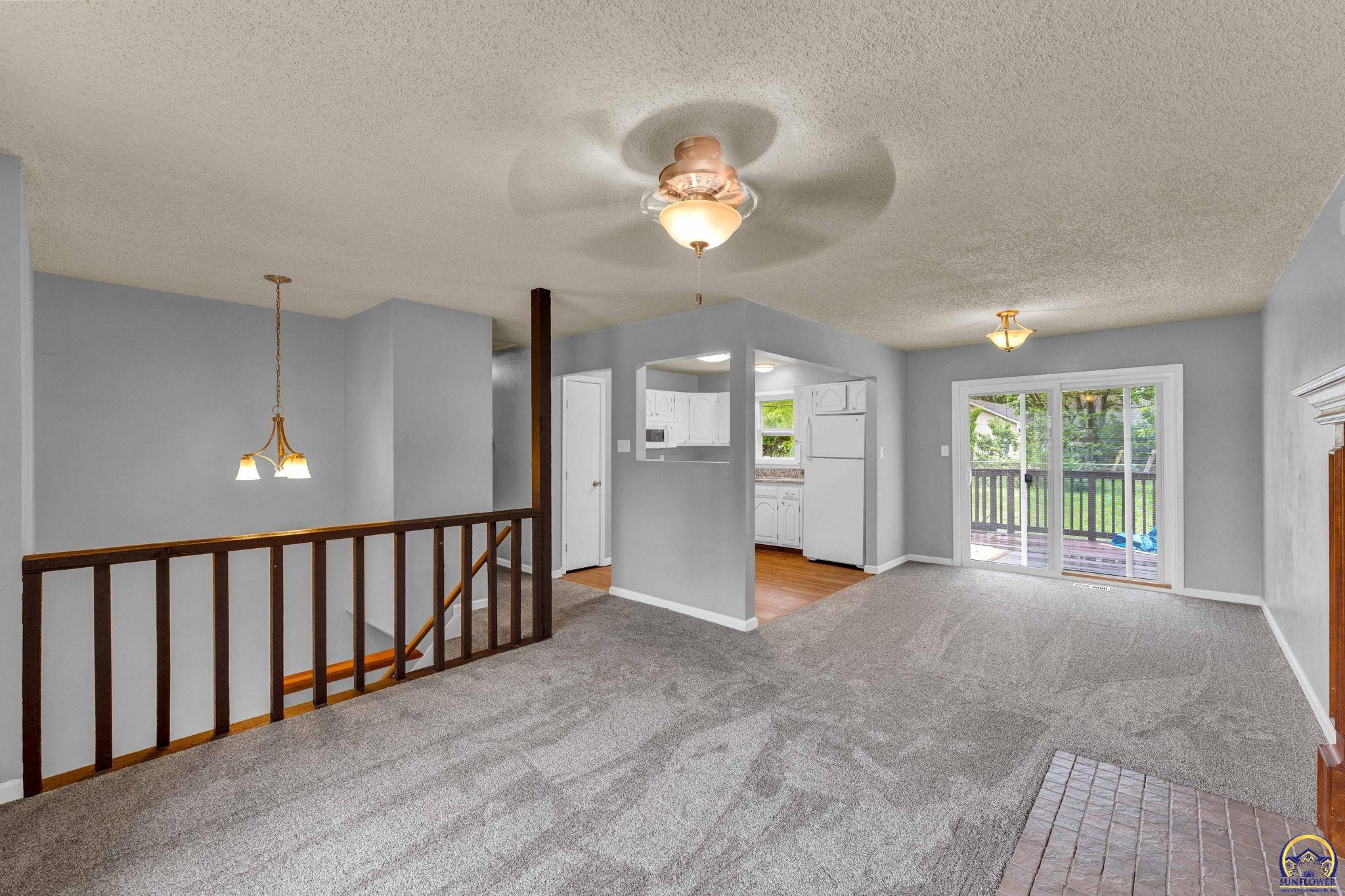 4325 NW 52nd Ter