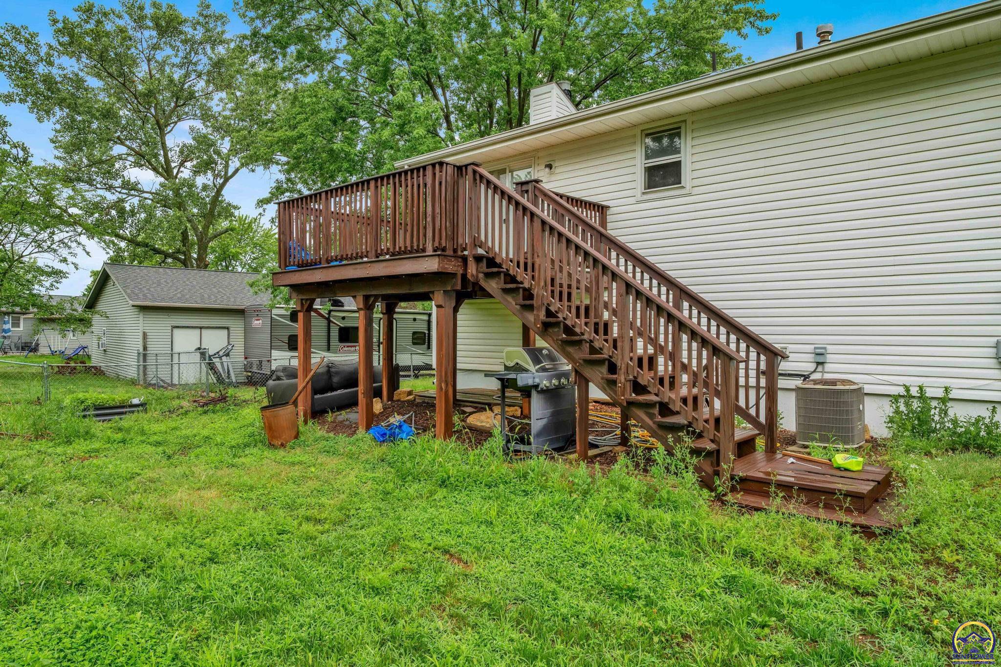 4325 NW 52nd Ter