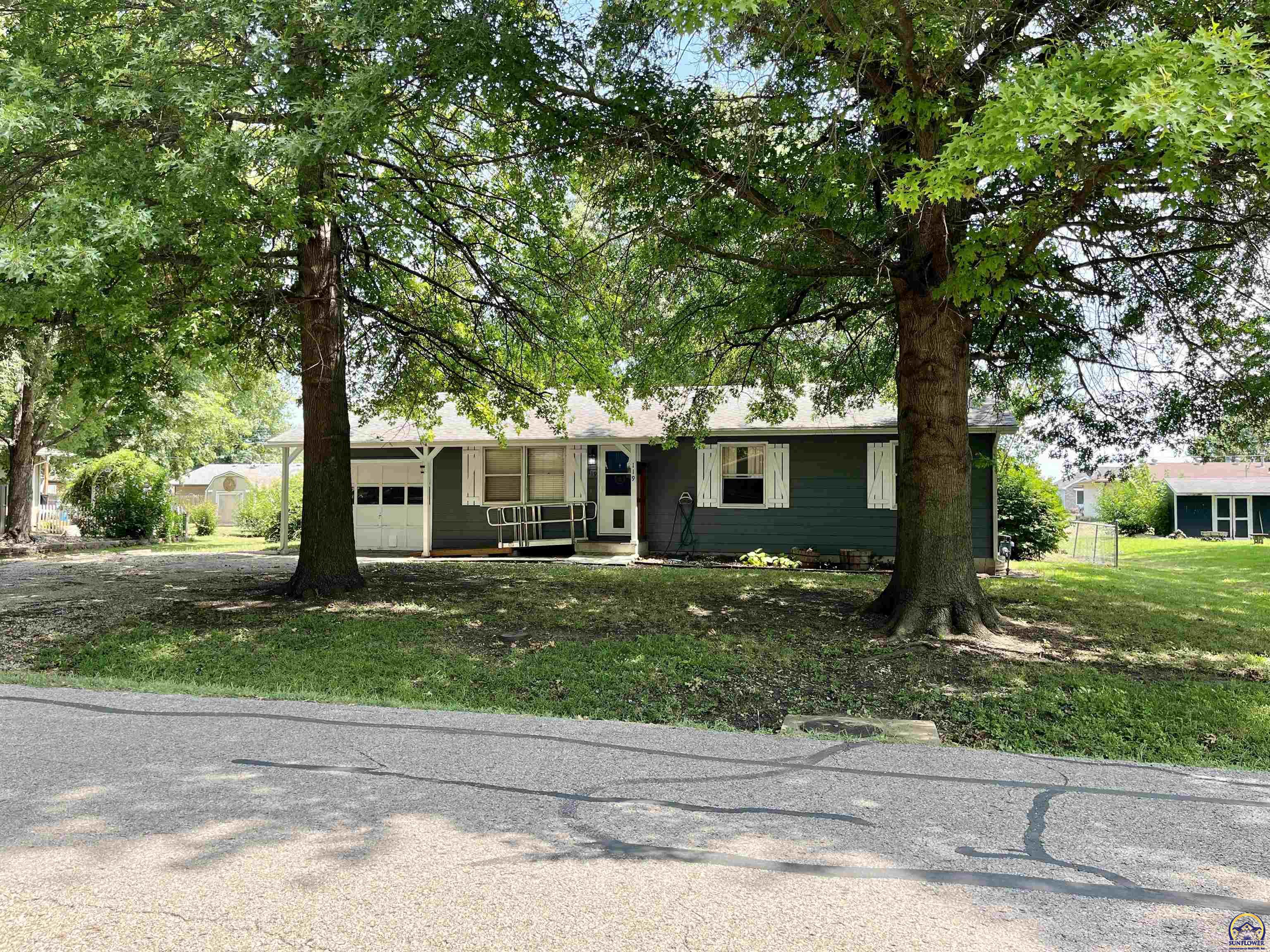 119 Linden Circle