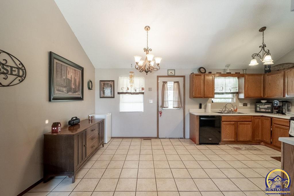 2419 SW Romar RD