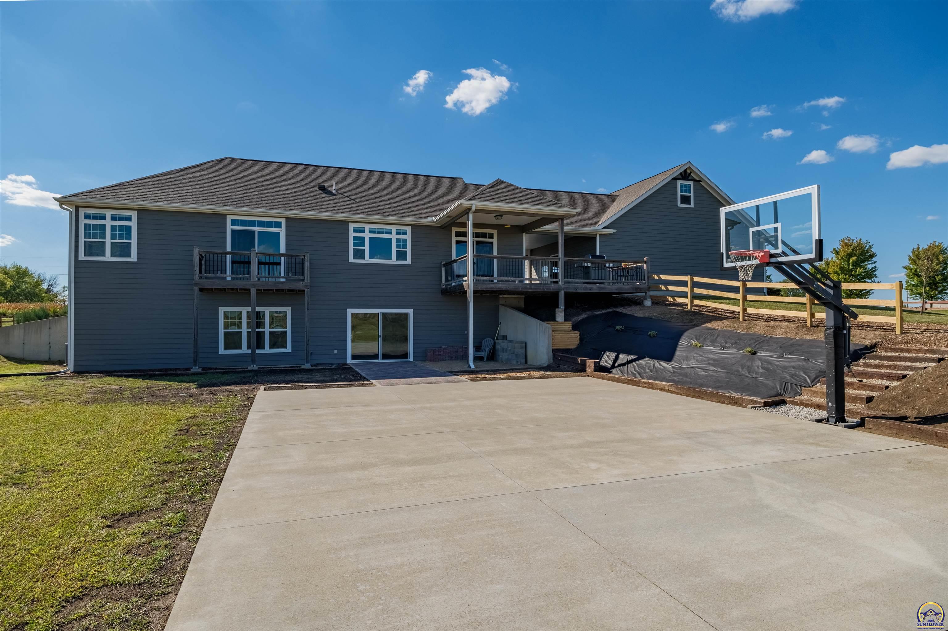 6610 SE Shawnee Heights RD