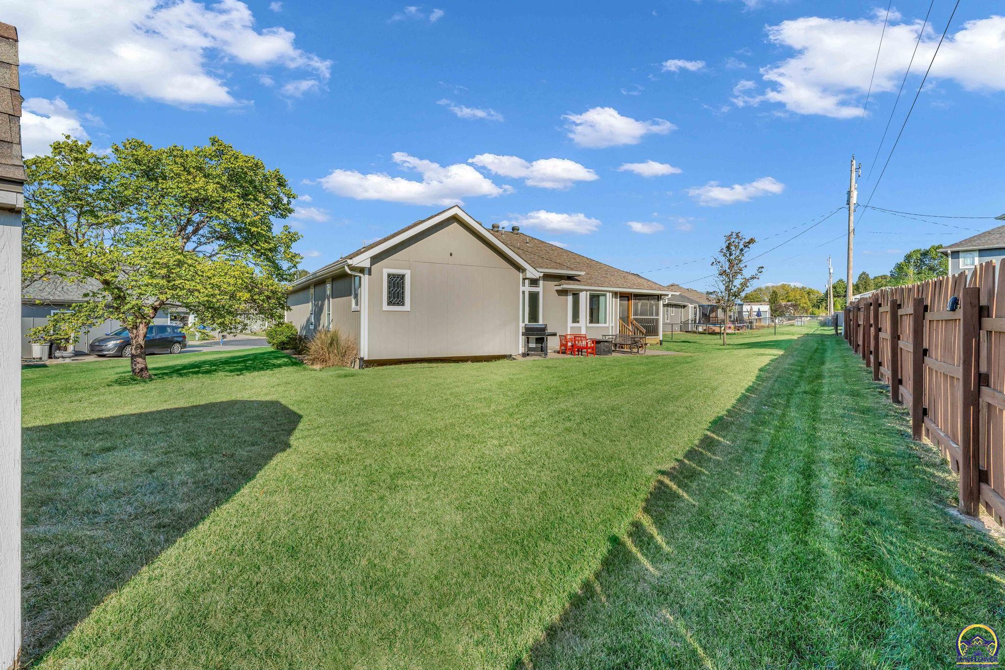 4317 SE 24th PL