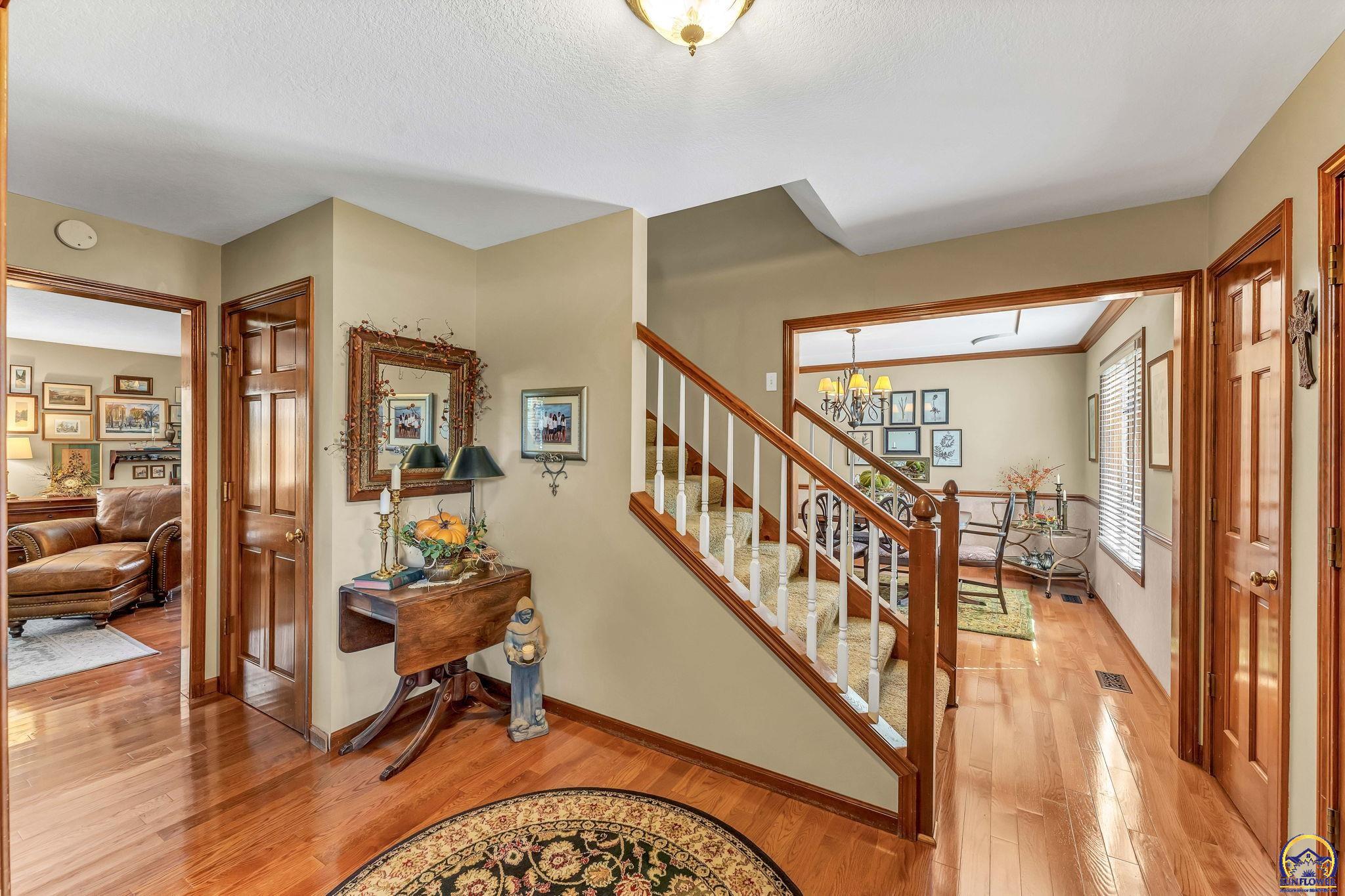 3912 SW King Arthurs RD