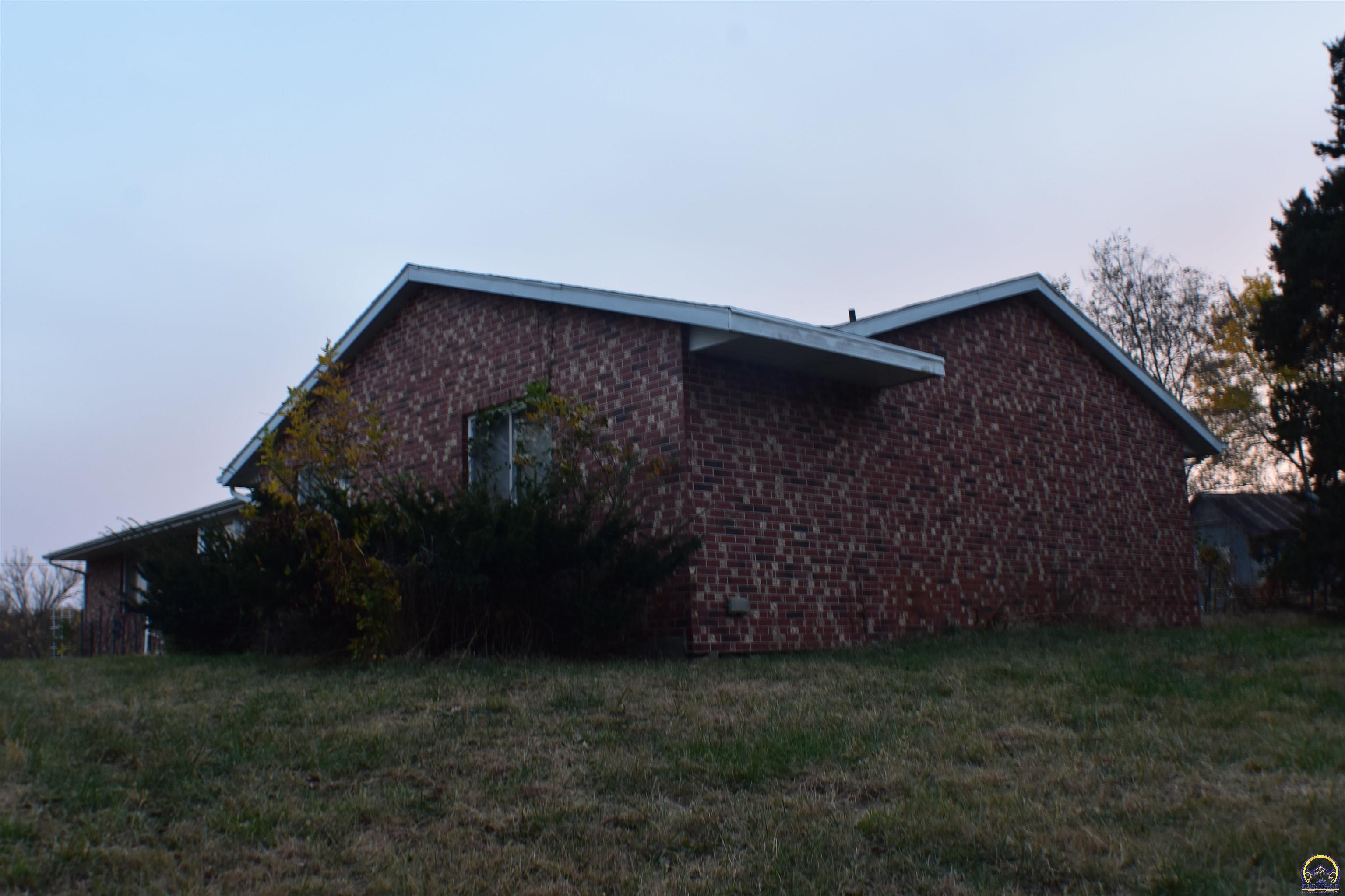 10585 262nd Rd
