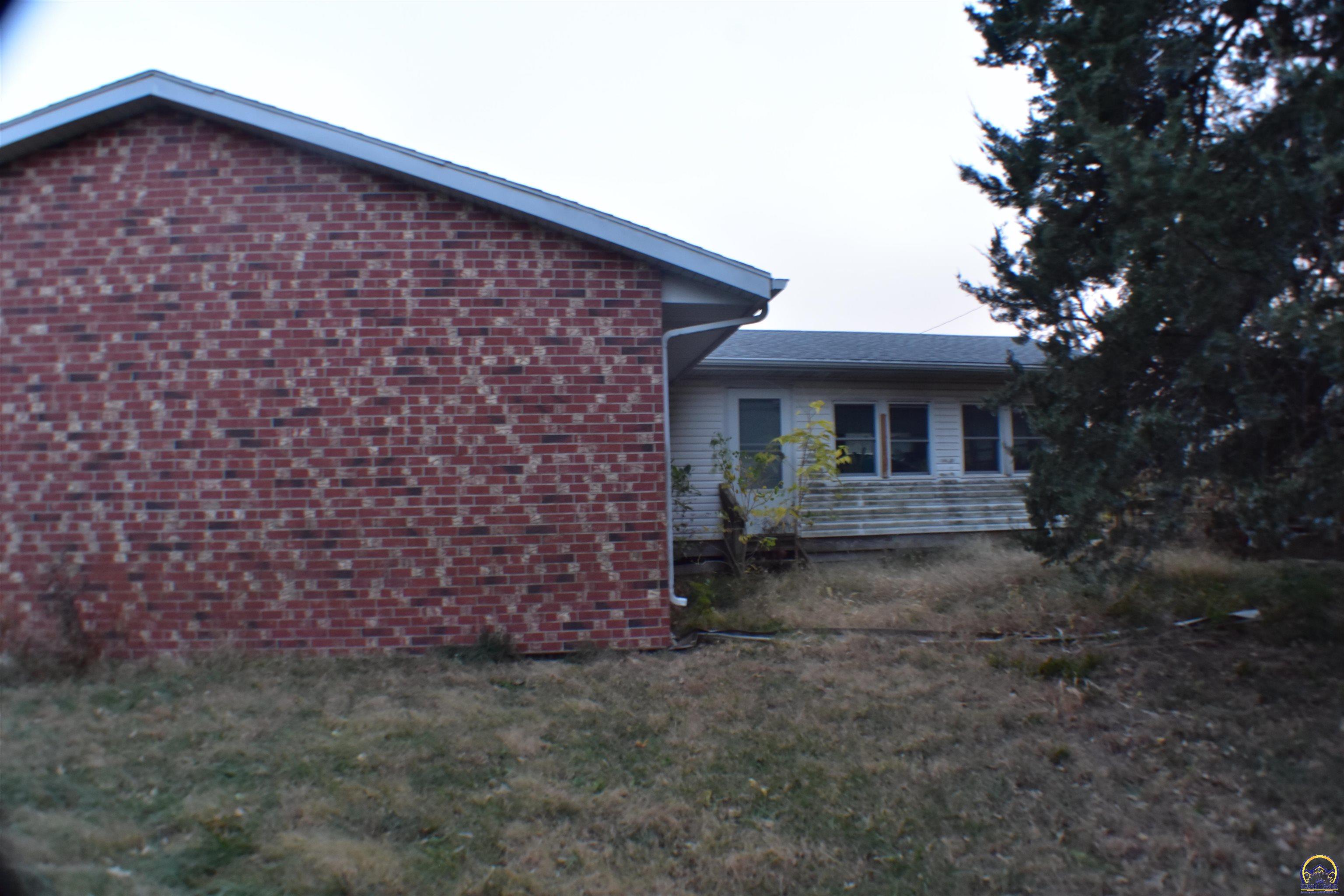 10585 262nd Rd