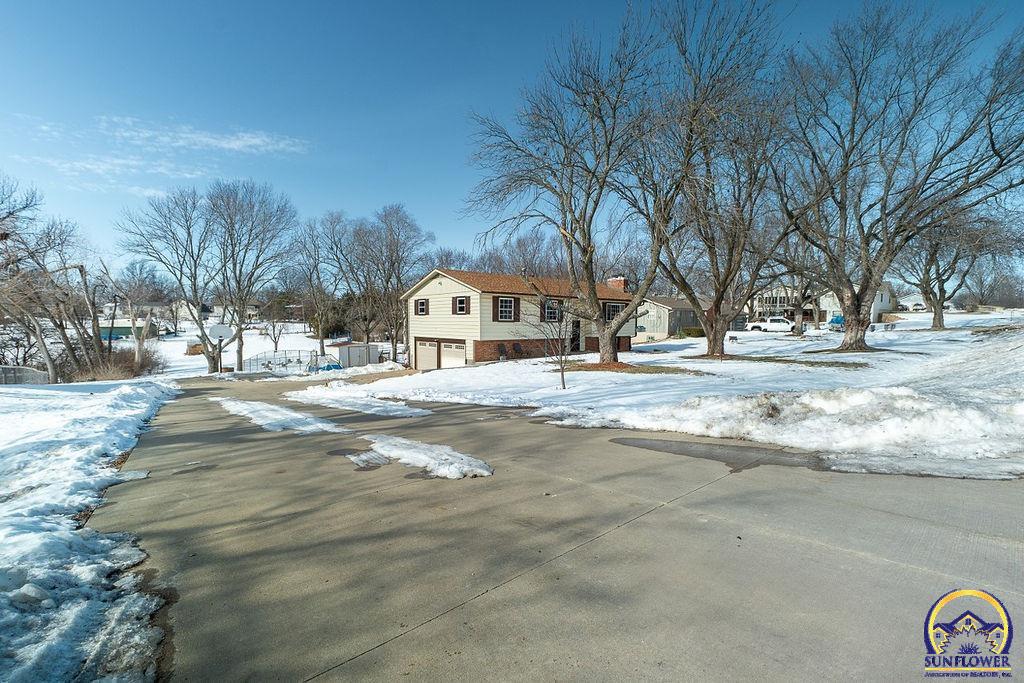 5111 NW Brickyard RD