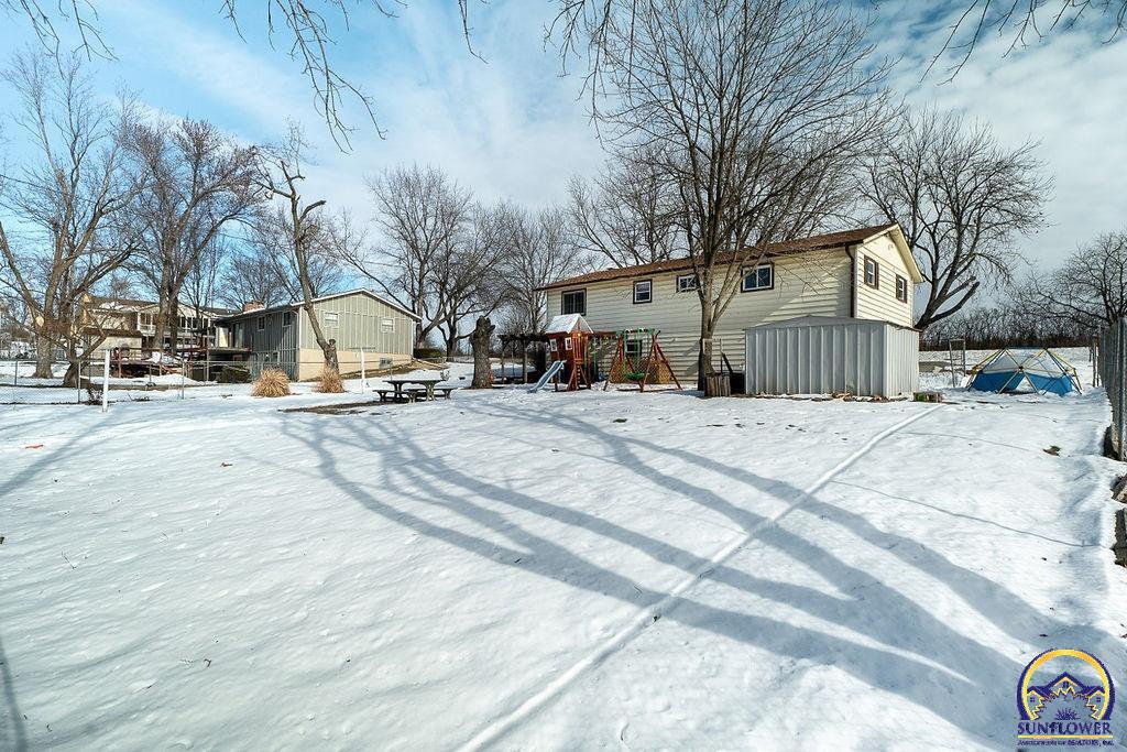 5111 NW Brickyard RD