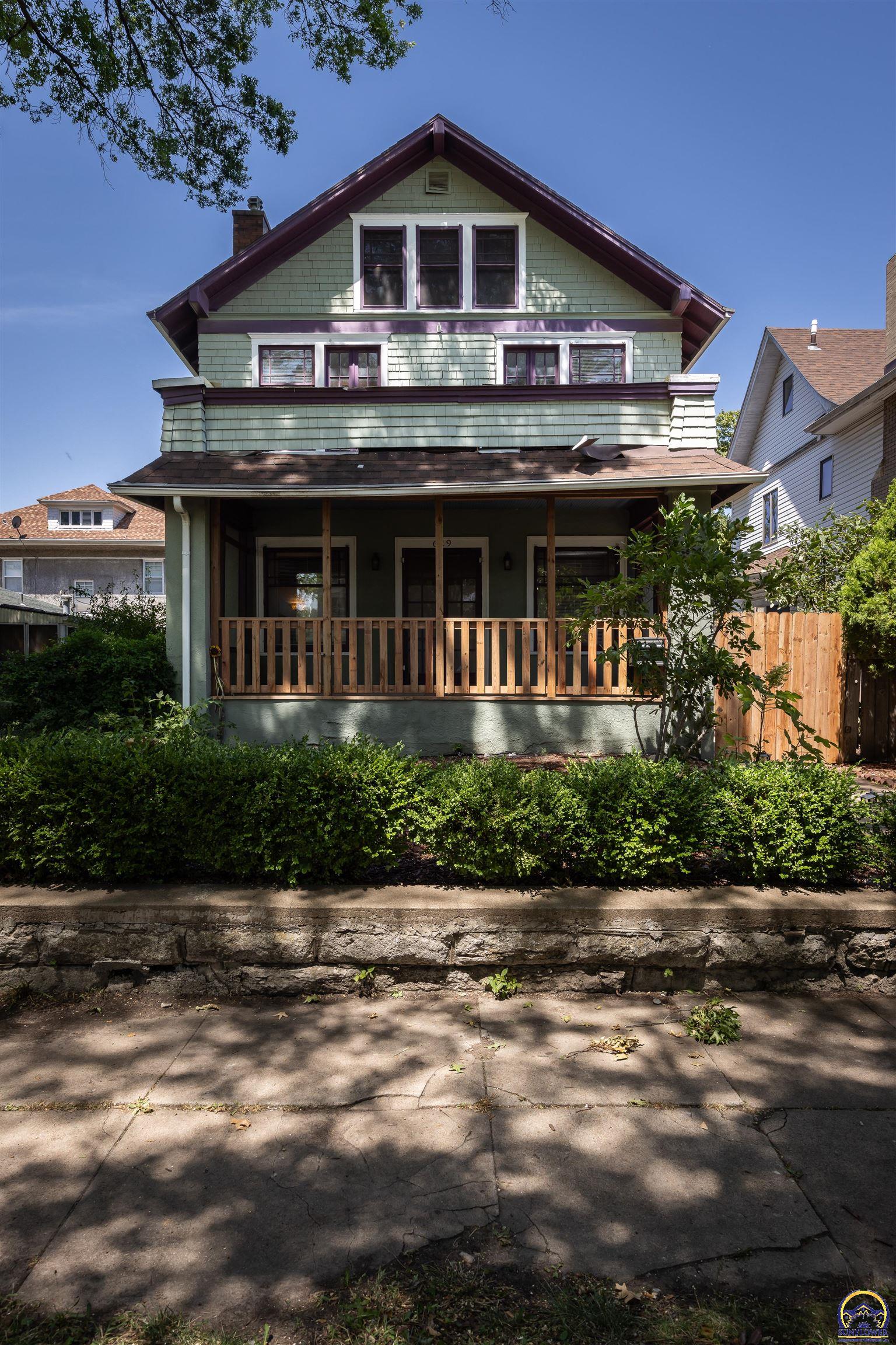 629 SW Taylor ST