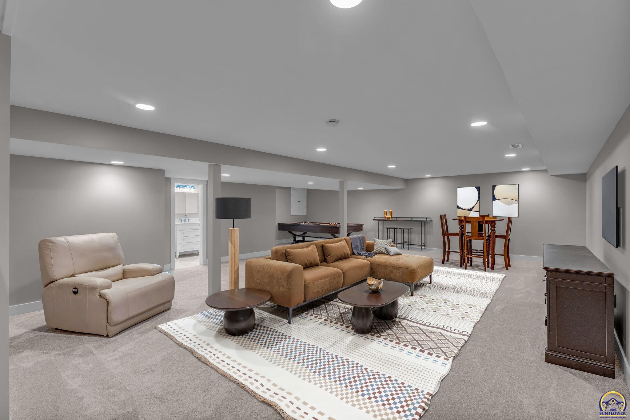 1633 SW Oakley AVE