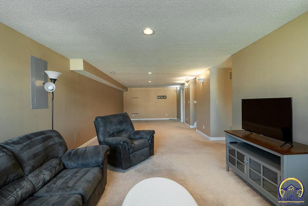 3330 SW Wanamaker Rd