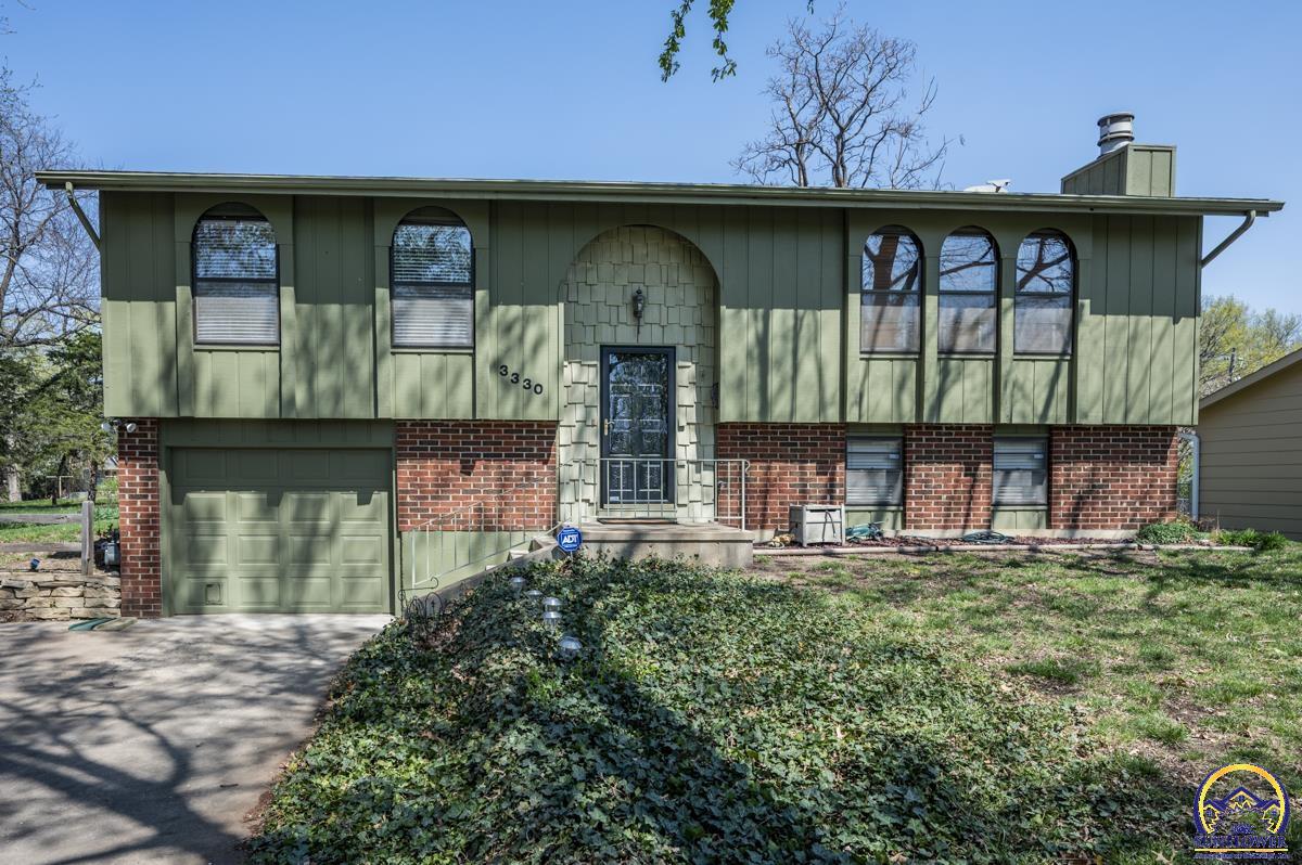 3330 NW 42nd Ter