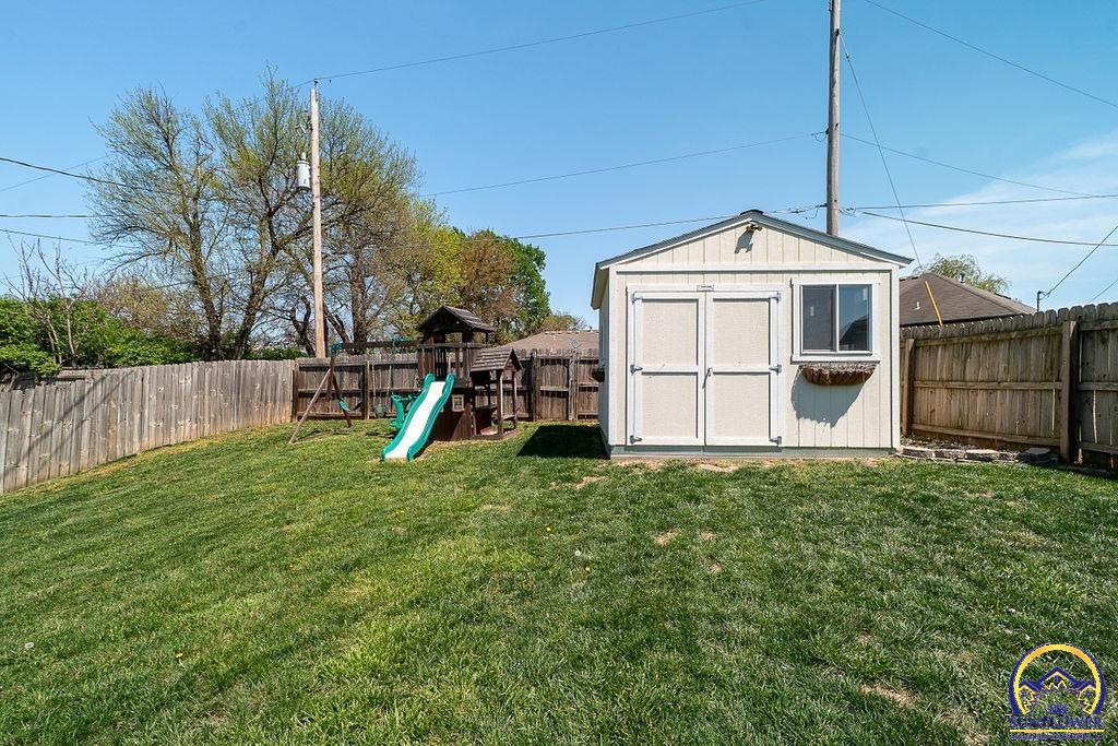 3842 NW Cherry Creek DR