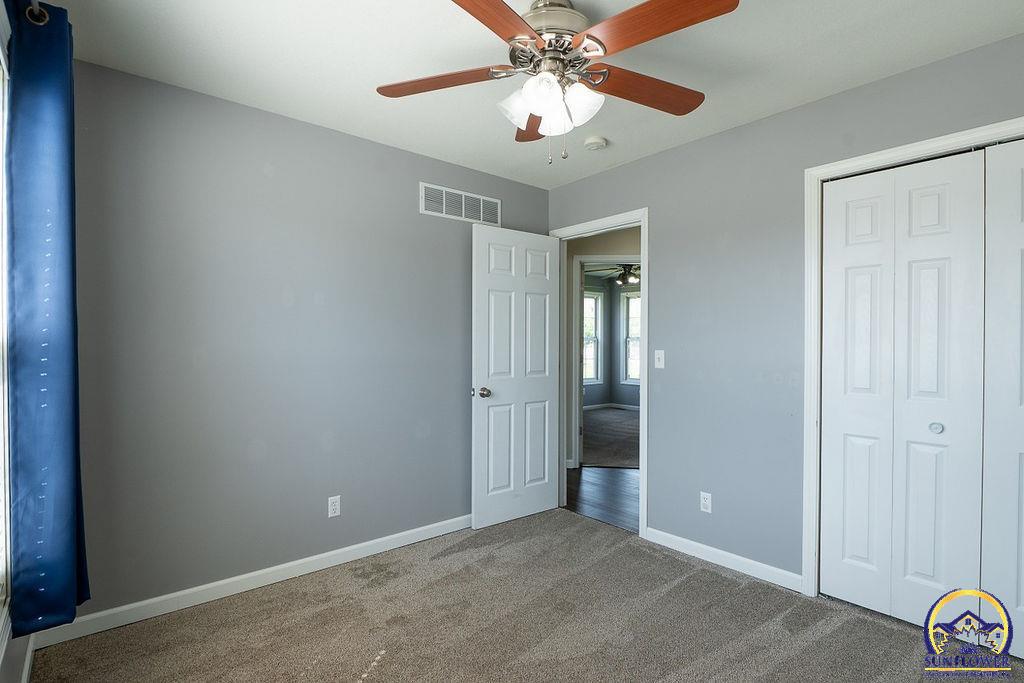 3842 NW Cherry Creek DR
