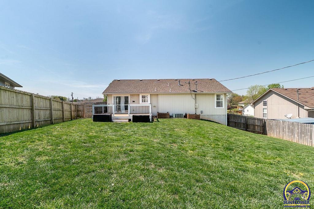 3842 NW Cherry Creek DR