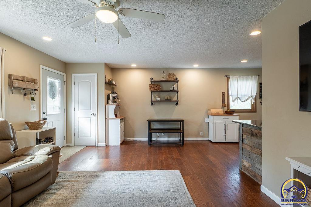 2522 Maverick Lane