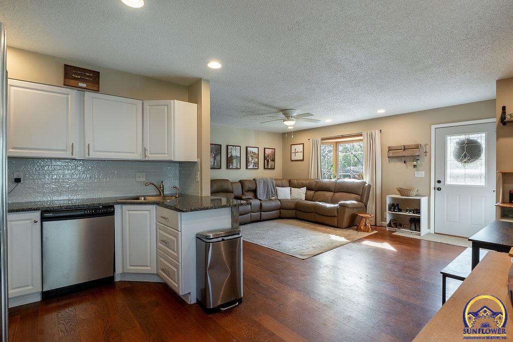 2522 Maverick Lane