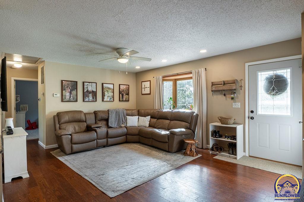 2522 Maverick Lane