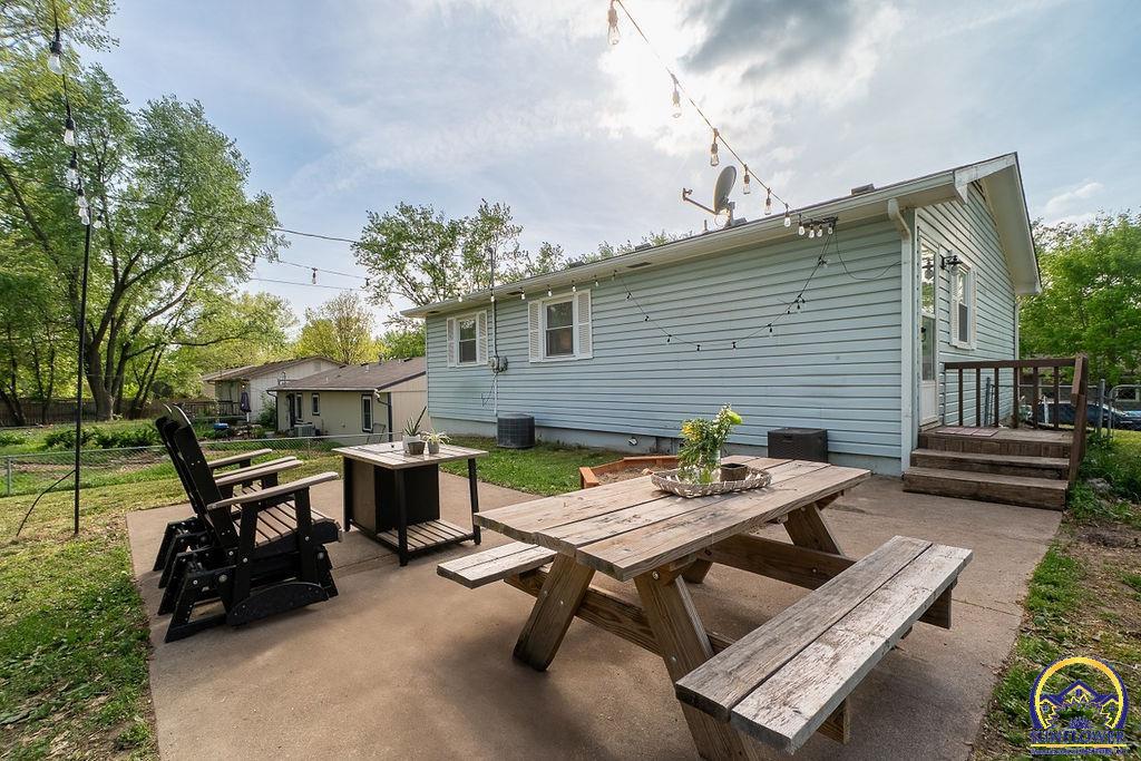 2522 Maverick Lane