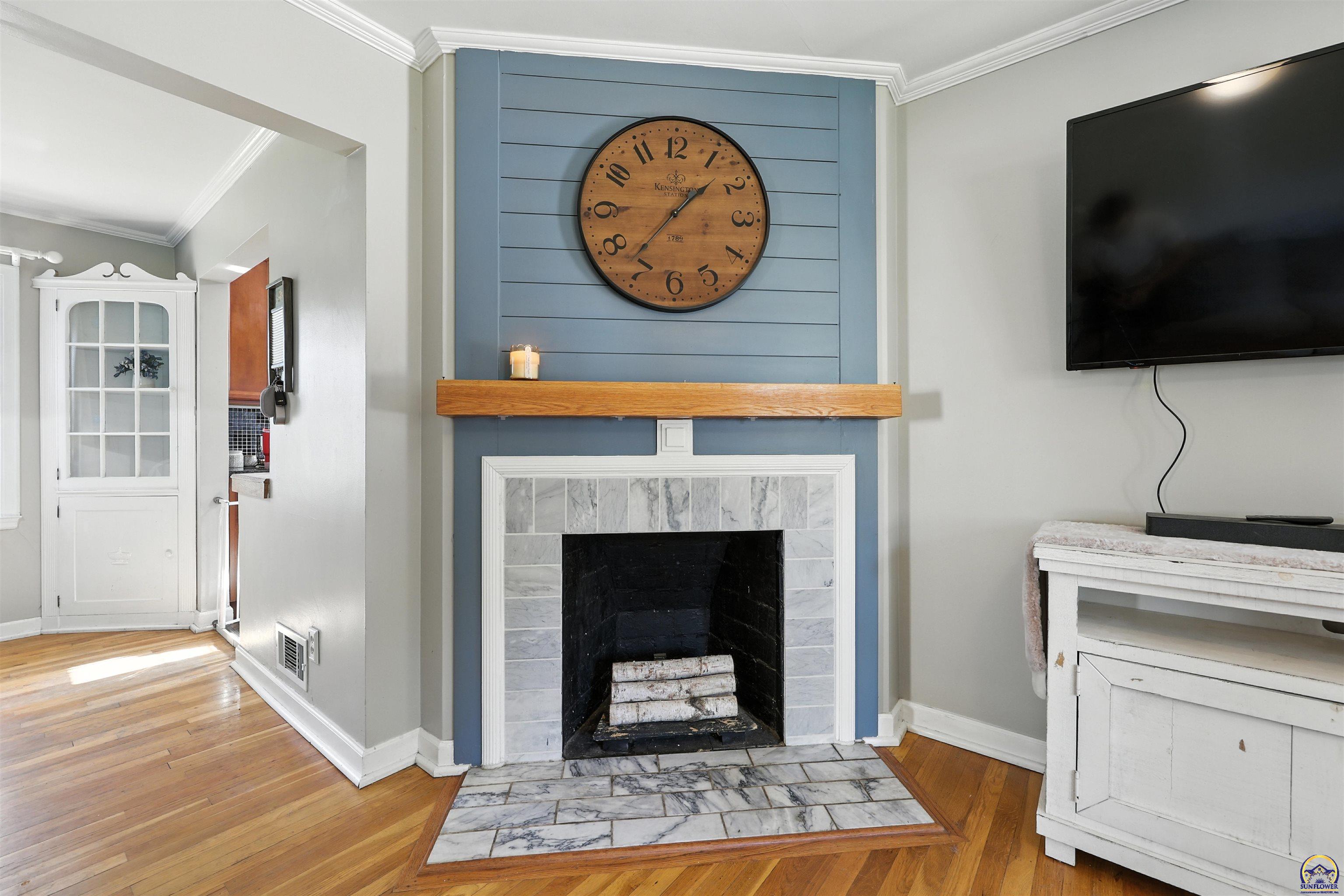 3827 SW Sena DR