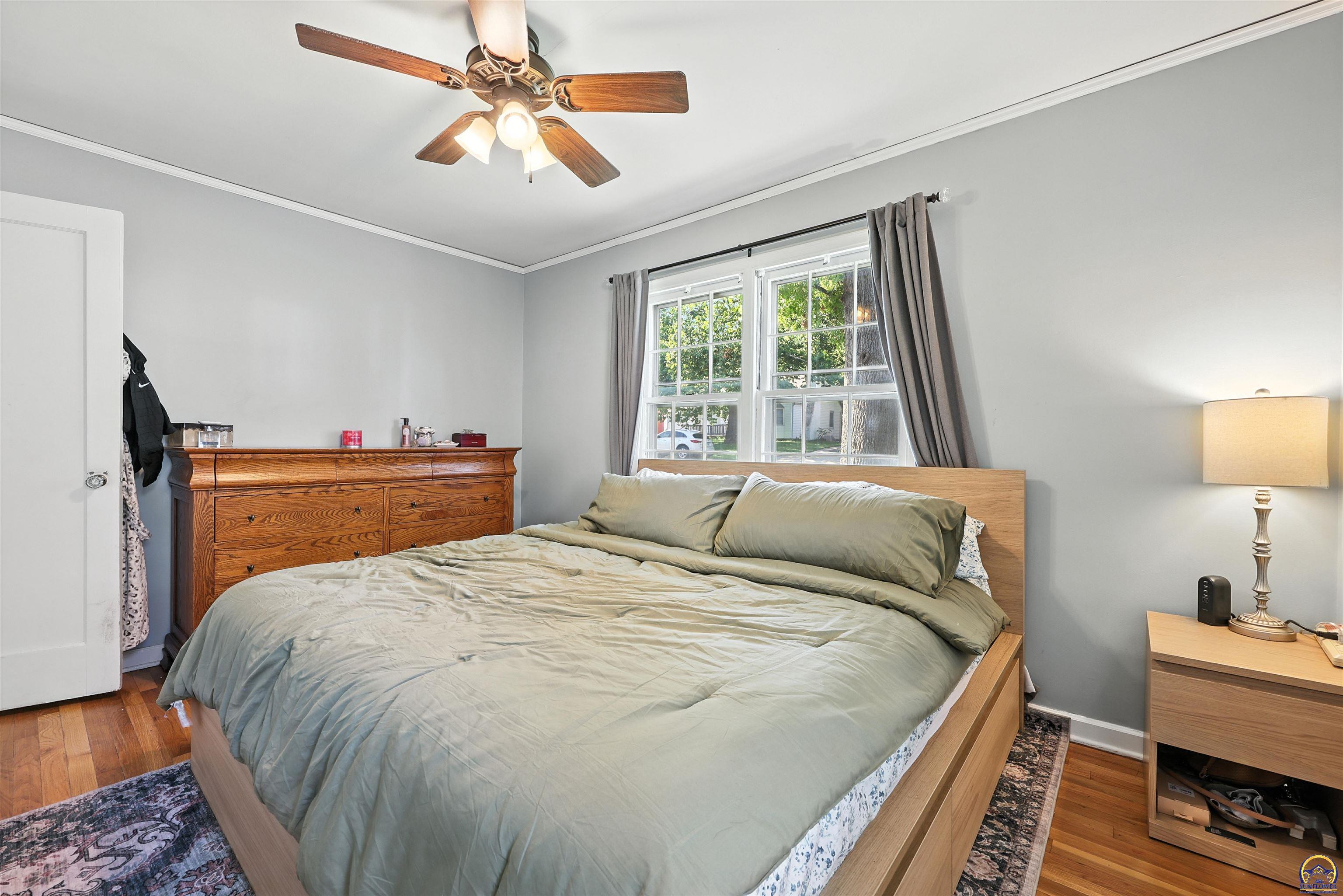 3827 SW Sena DR