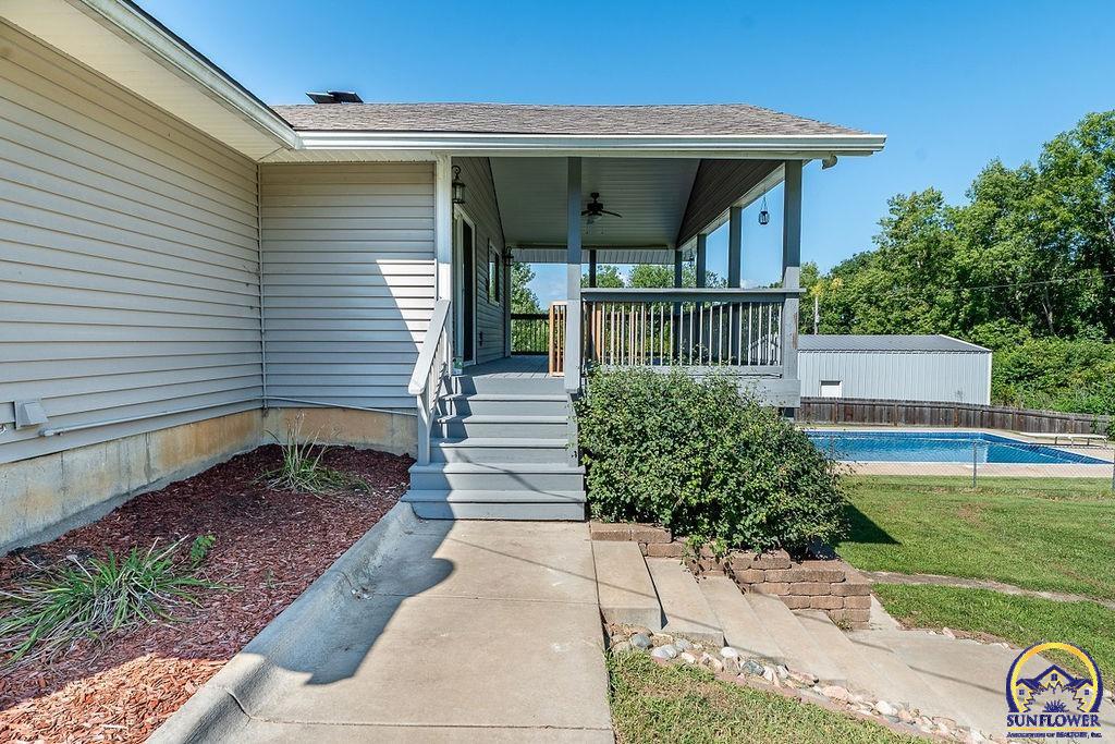 2750 Knoll DR