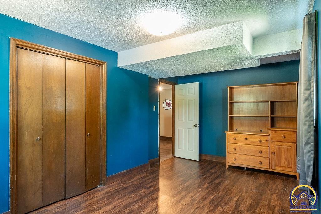 2750 Knoll DR
