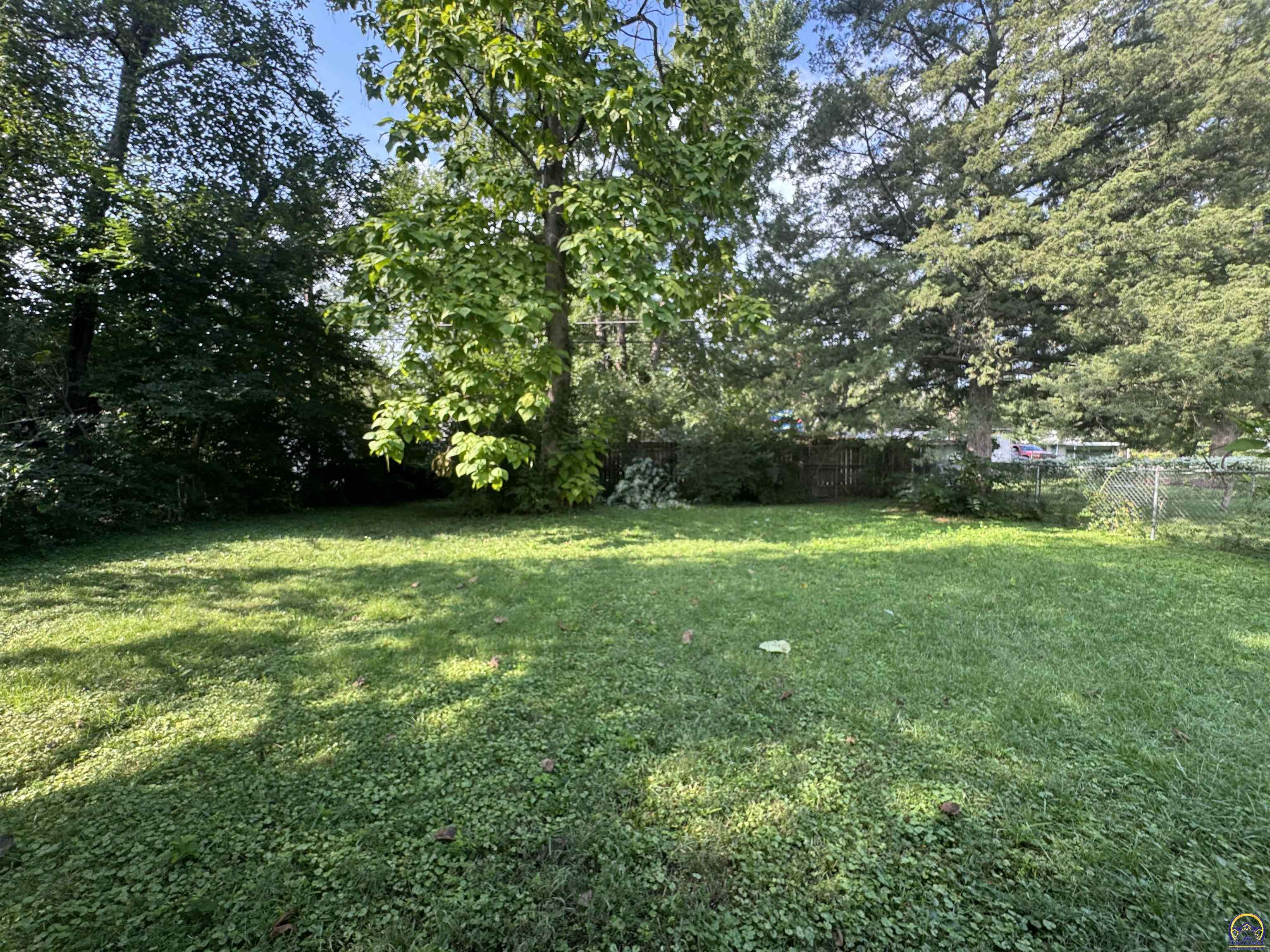 2429 SW Valley Brook LN
